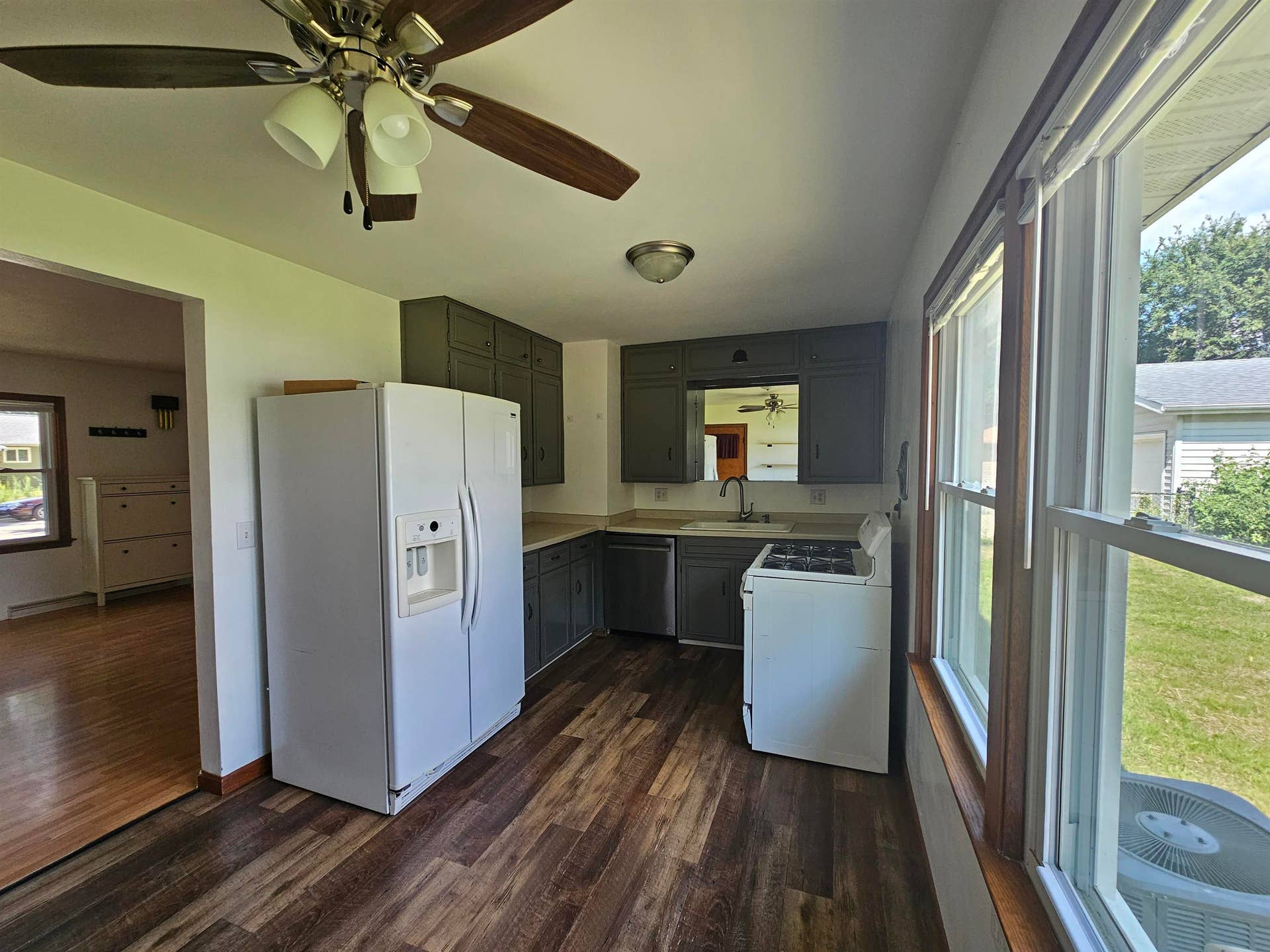 716 N Arch Street, Janesville, WI 53548-2304