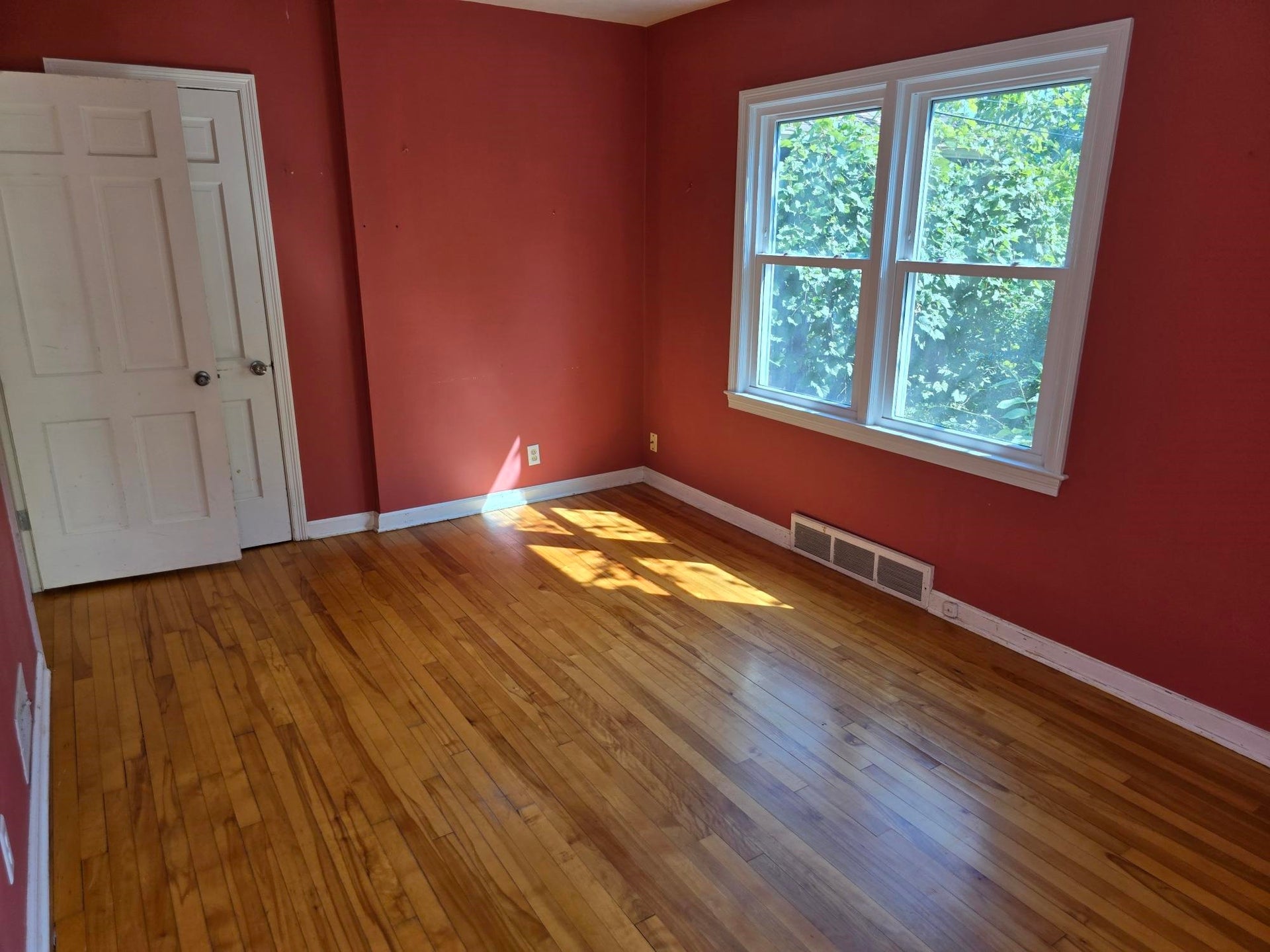 3907 Winnemac Avenue, Madison, WI 53711-1640