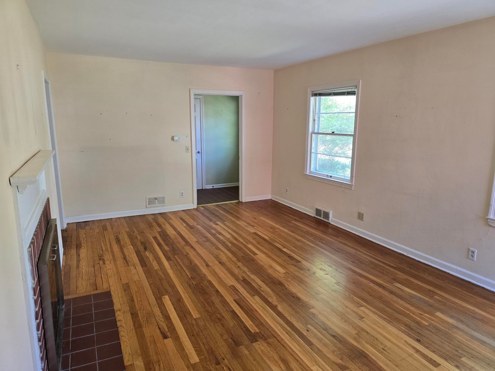 3907 Winnemac Avenue, Madison, WI 53711-1640