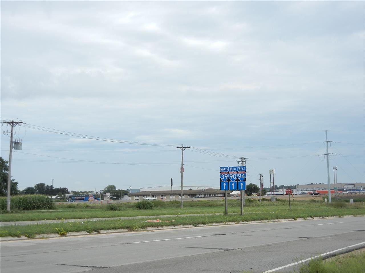 4620 Liuna Way, Deforest, WI 53532