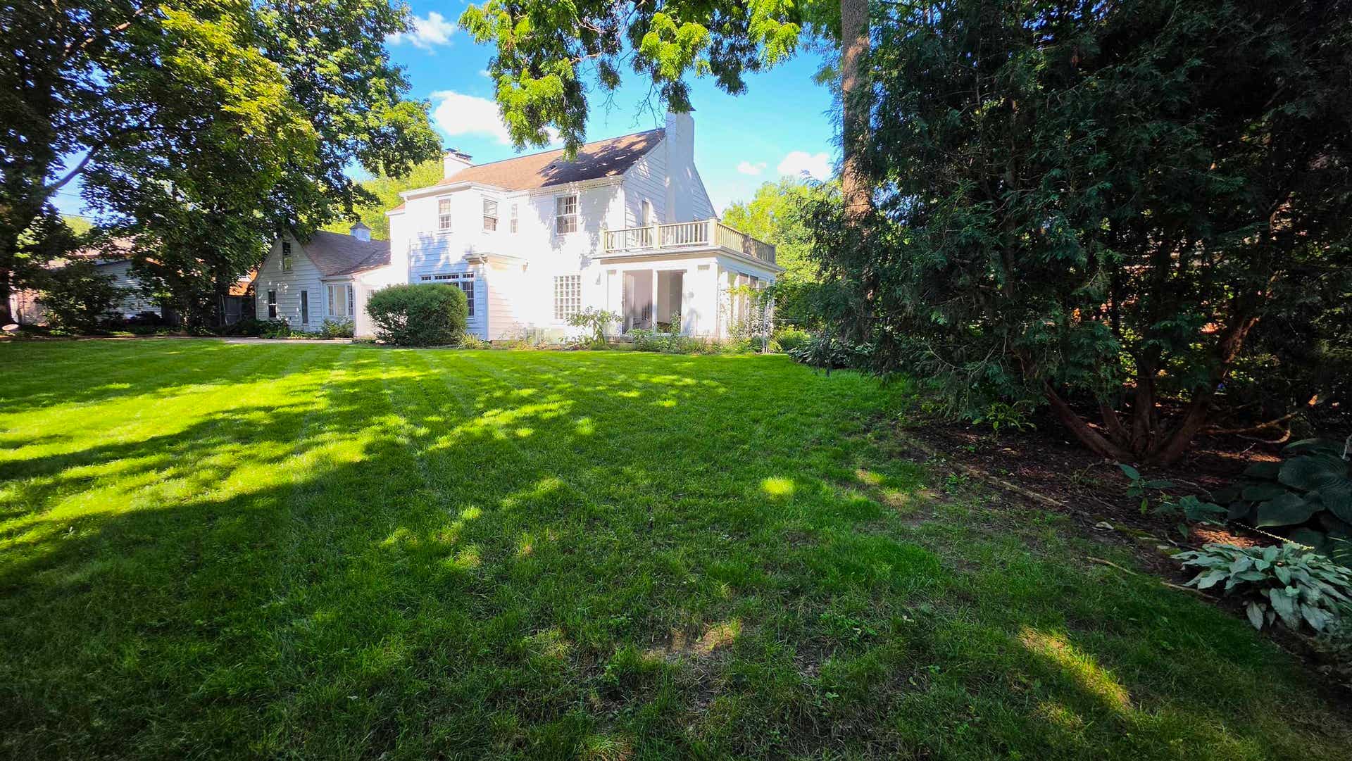 22 S Garfield Avenue, Janesville, WI 53545