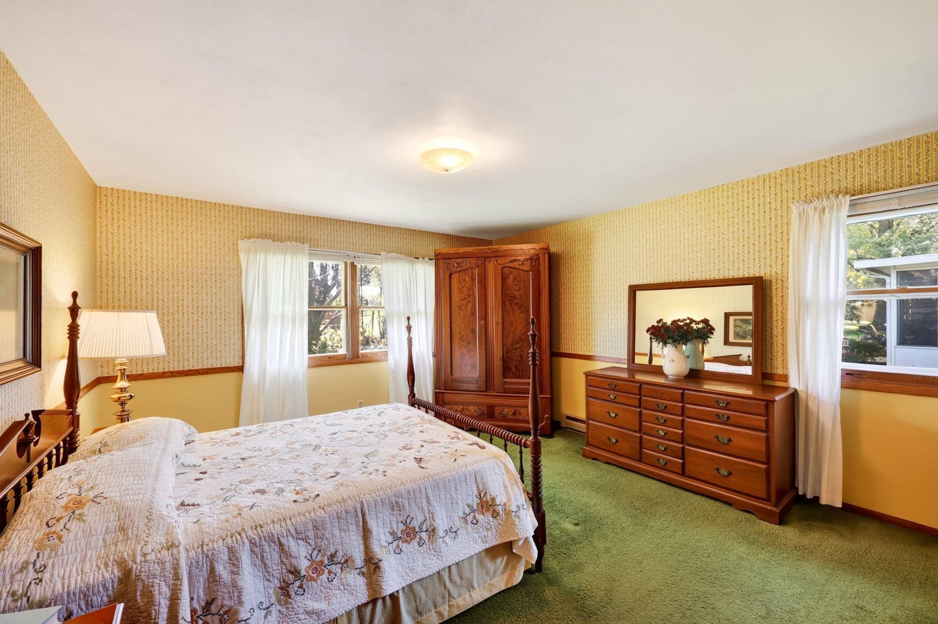 419 W Elm Street, Sun Prairie, WI 53590
