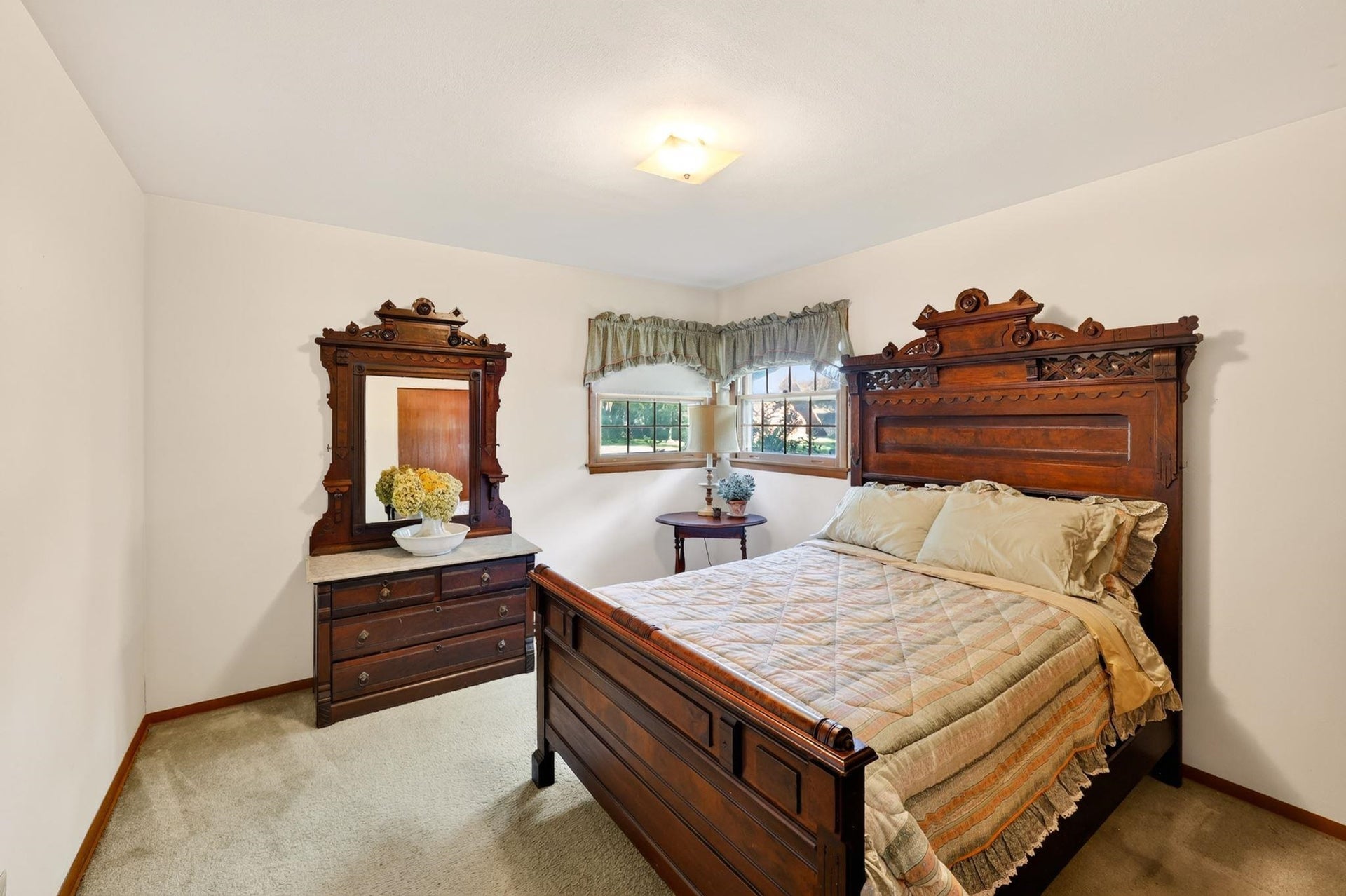 419 W Elm Street, Sun Prairie, WI 53590