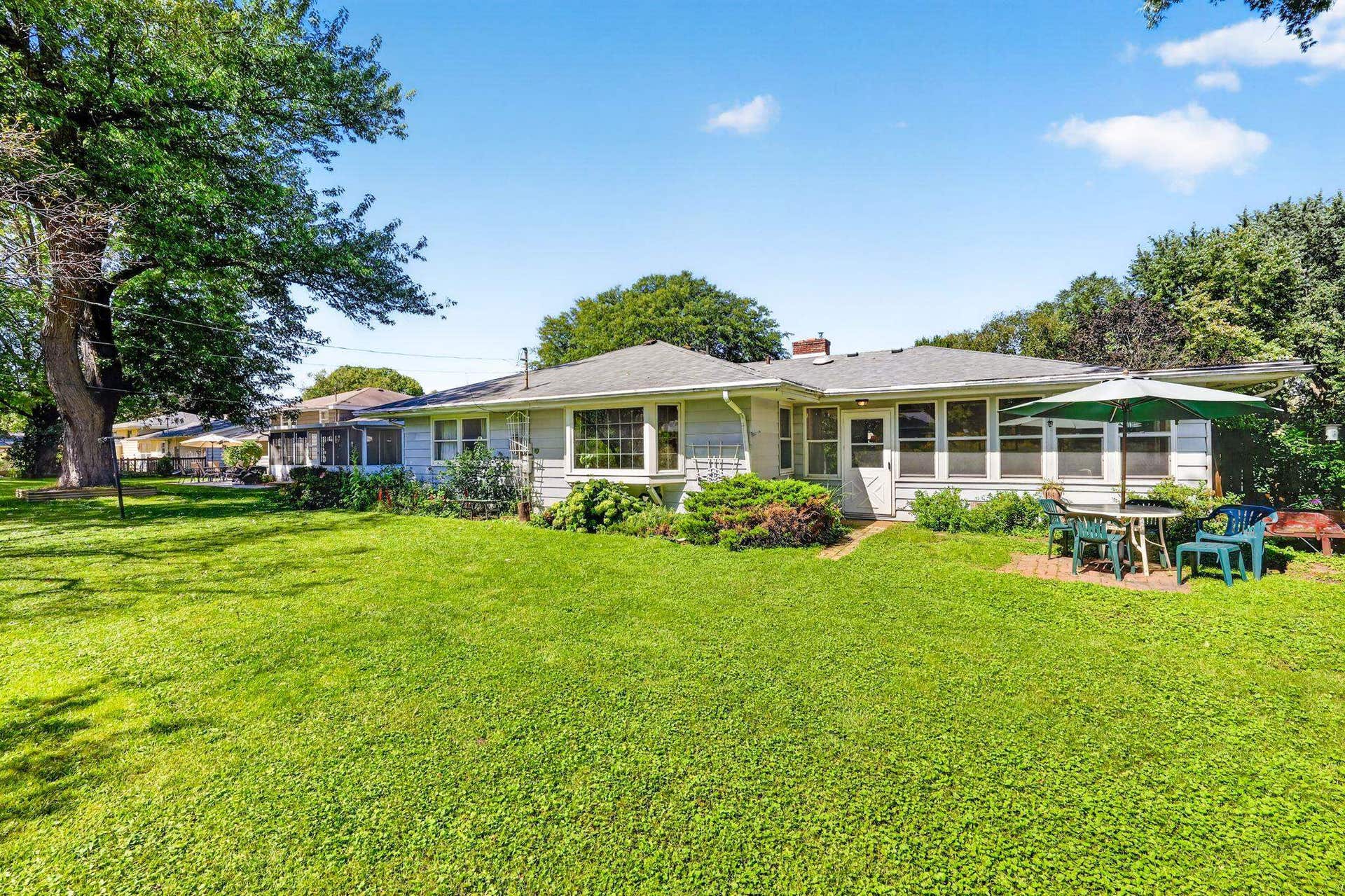 419 W Elm Street, Sun Prairie, WI 53590