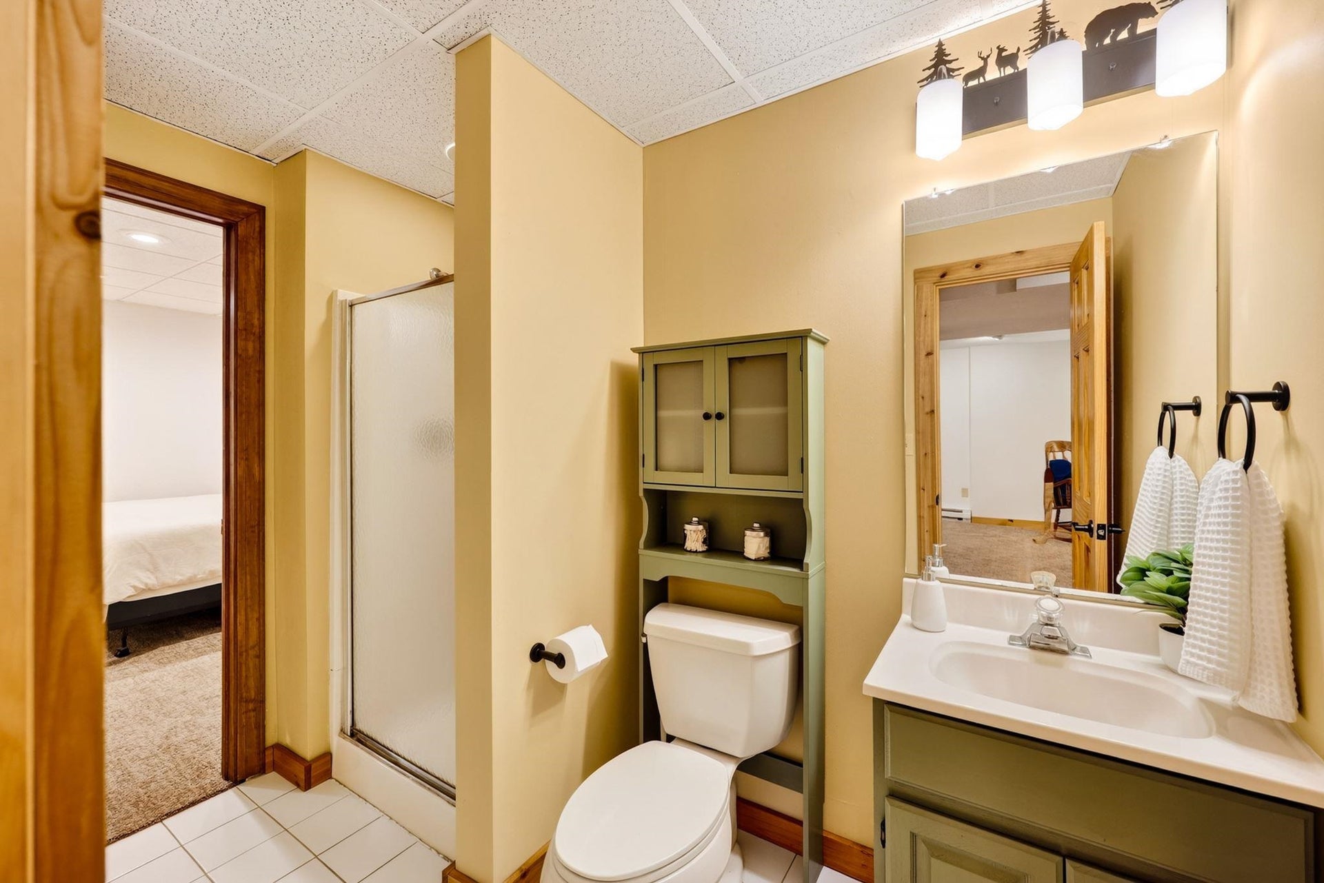 W148N7167 Terriwood Court, Menomonee Falls, WI 53051