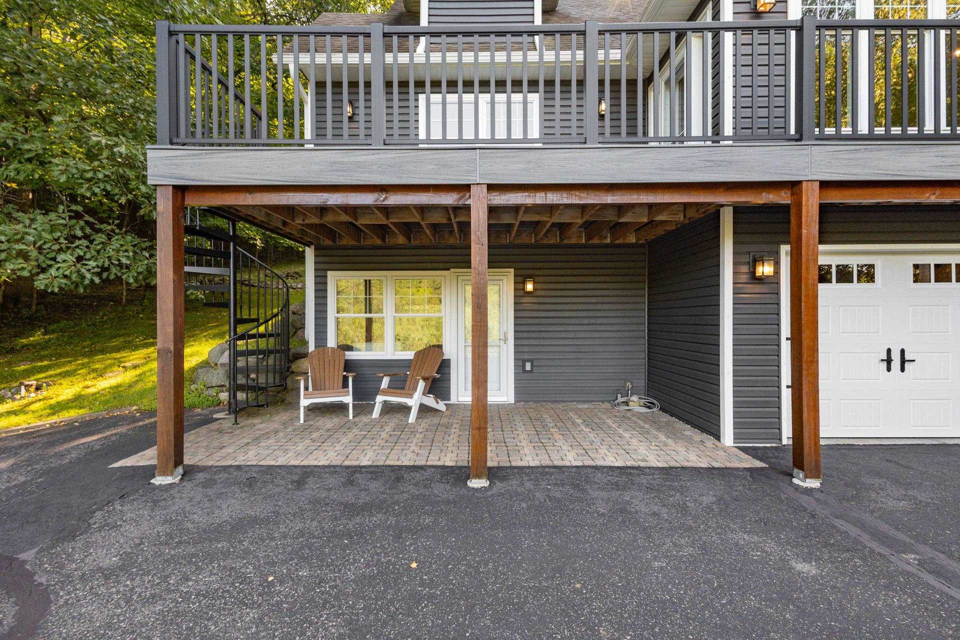 26060 Poole Lane, Rockbridge, WI 53581