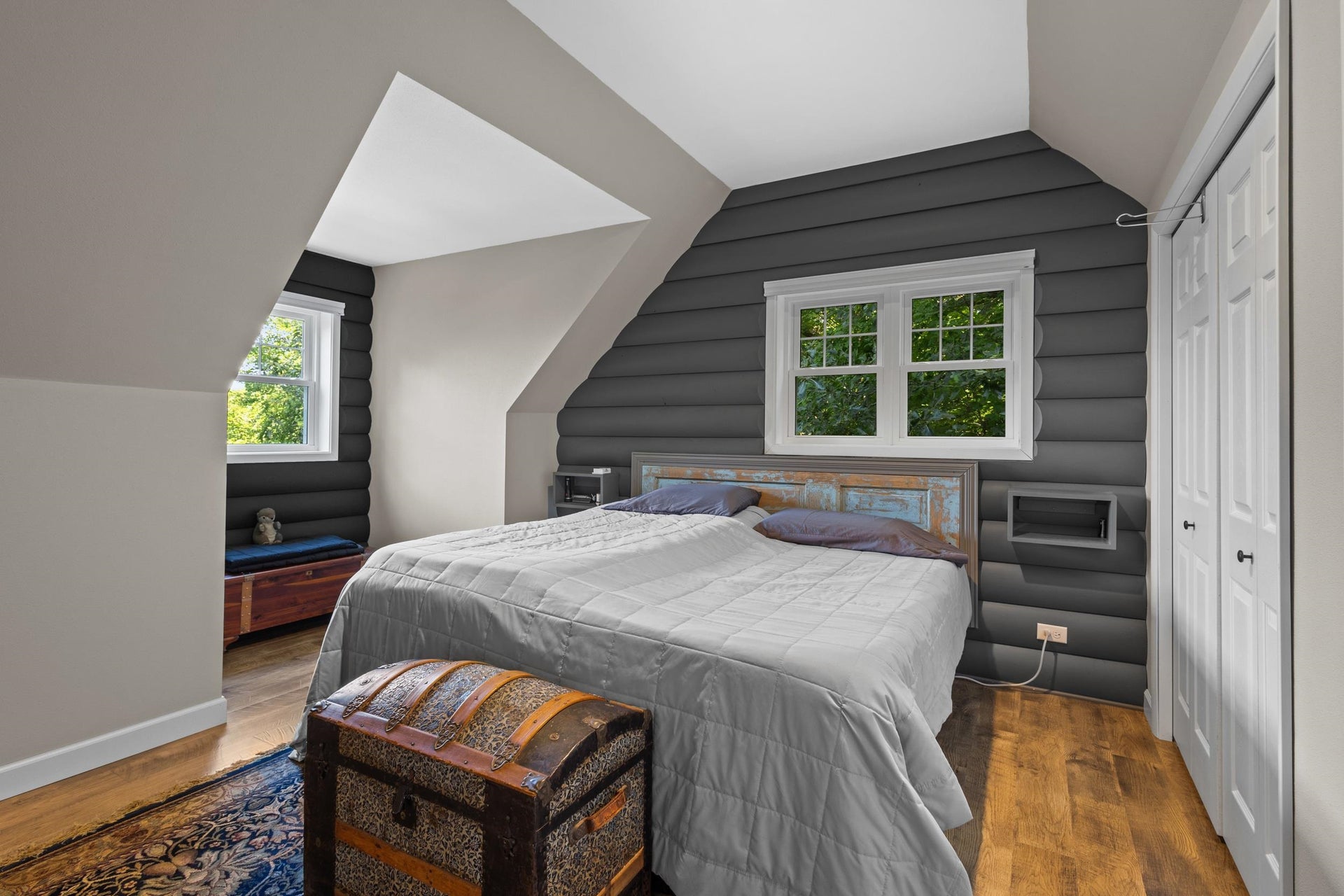 26060 Poole Lane, Rockbridge, WI 53581