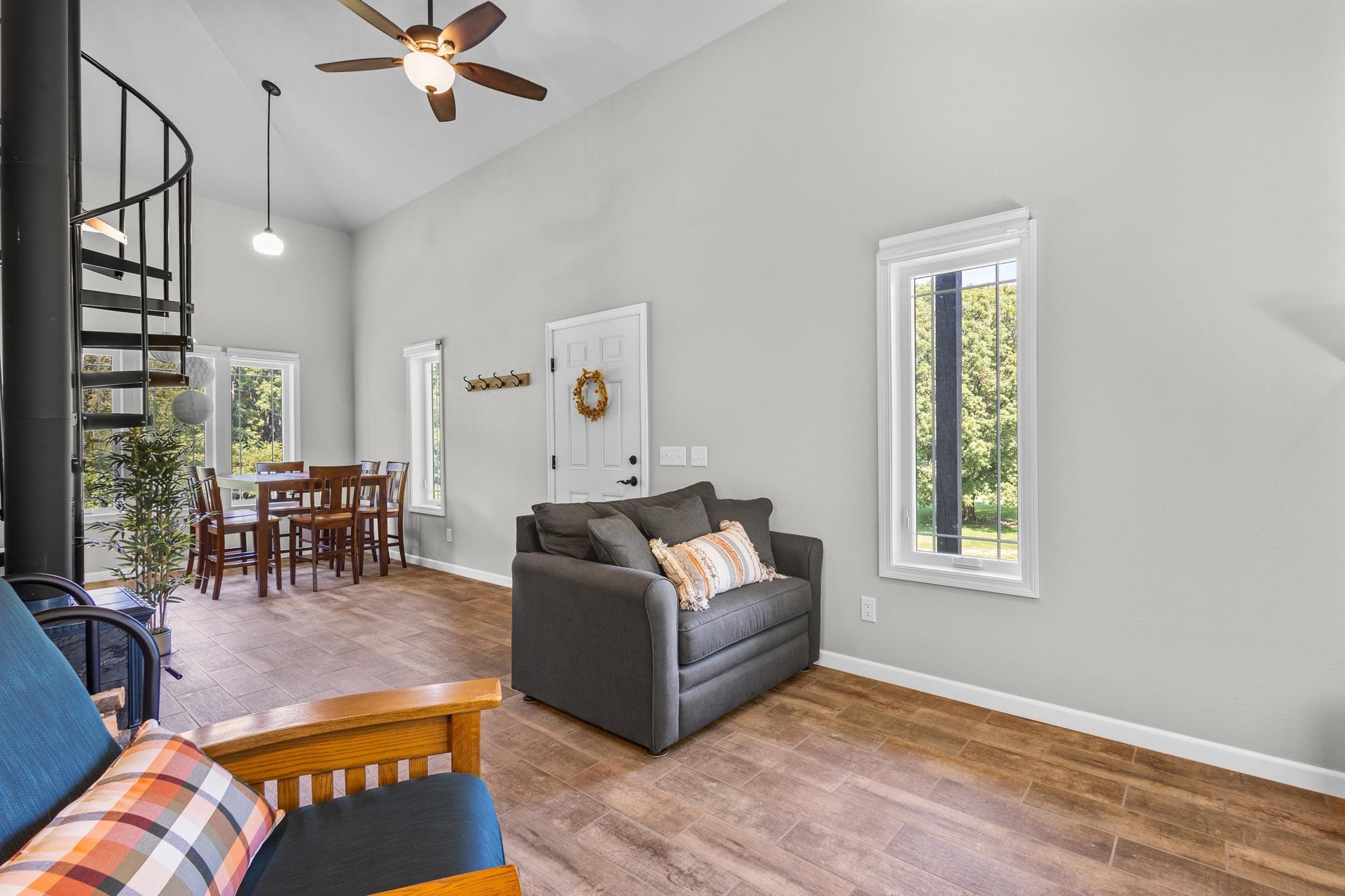 26060 Poole Lane, Rockbridge, WI 53581