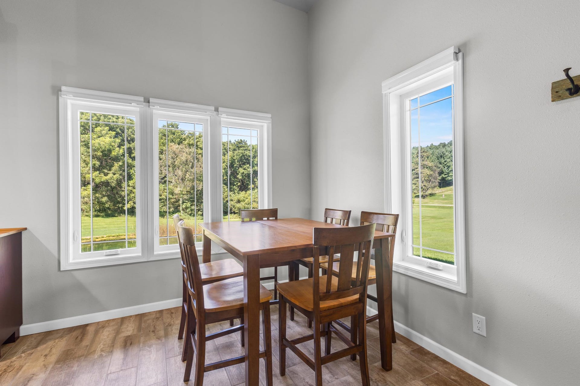 26060 Poole Lane, Rockbridge, WI 53581