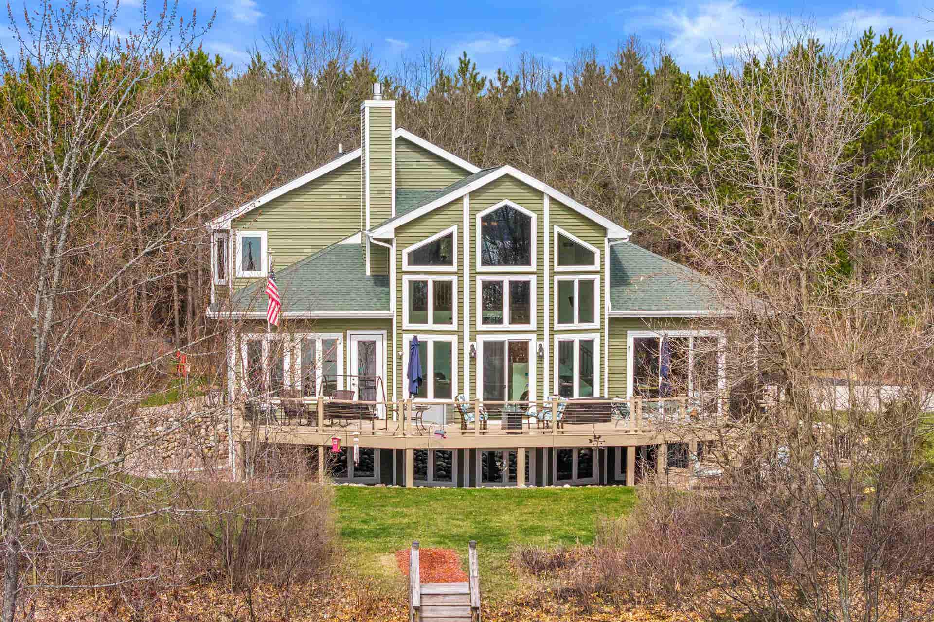 W3247 Yellow Banks Trail, Armenia, WI 54457