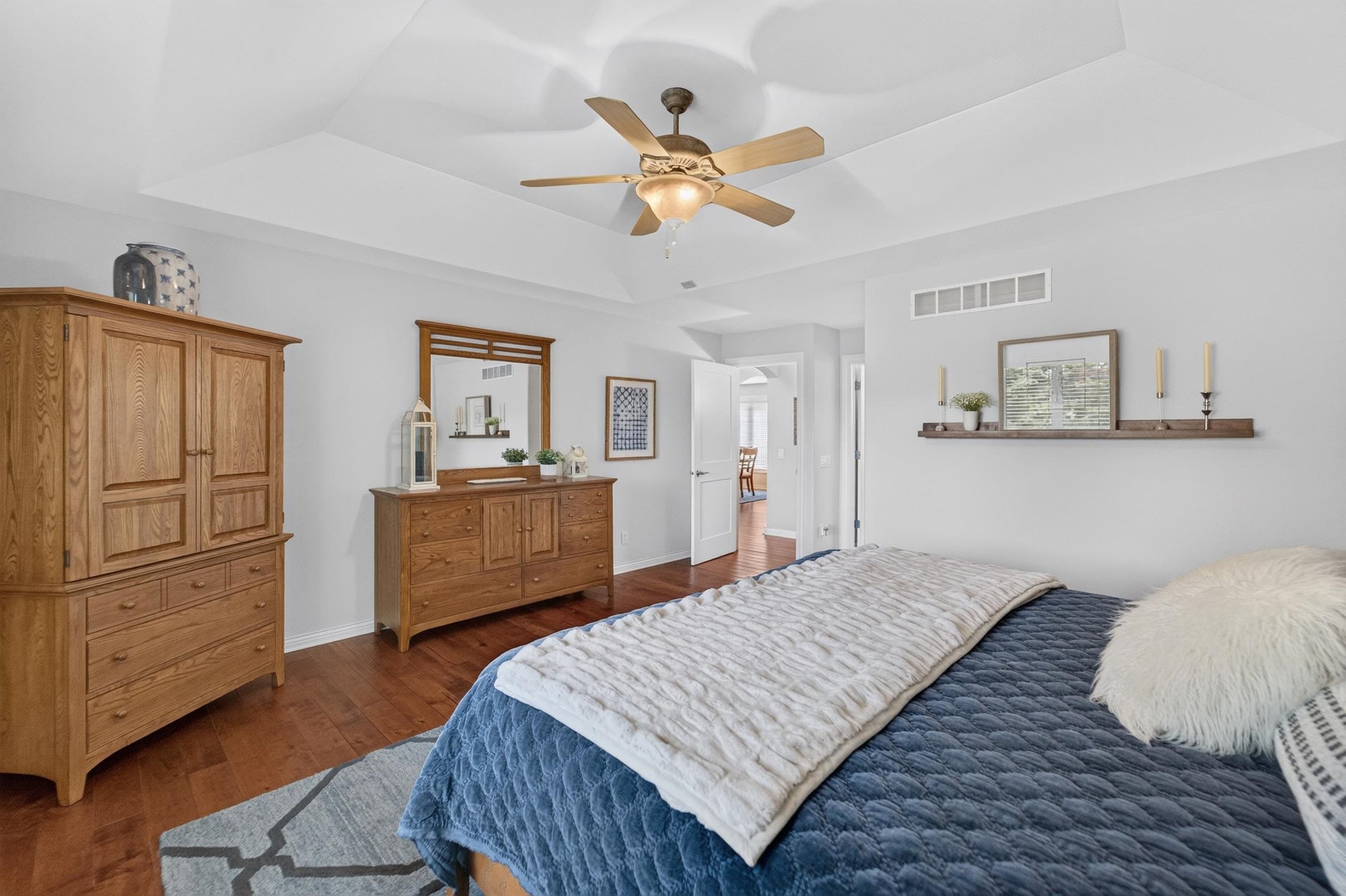 5480 Walden Bay Drive, Westport, WI 53597