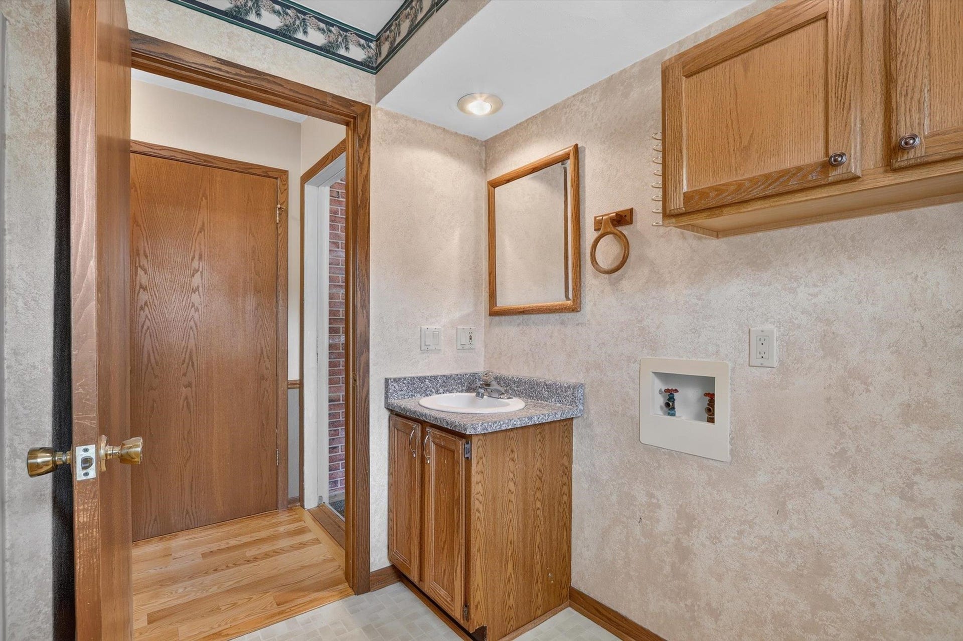 W516 Cozee Lane, Decatur, WI 53520