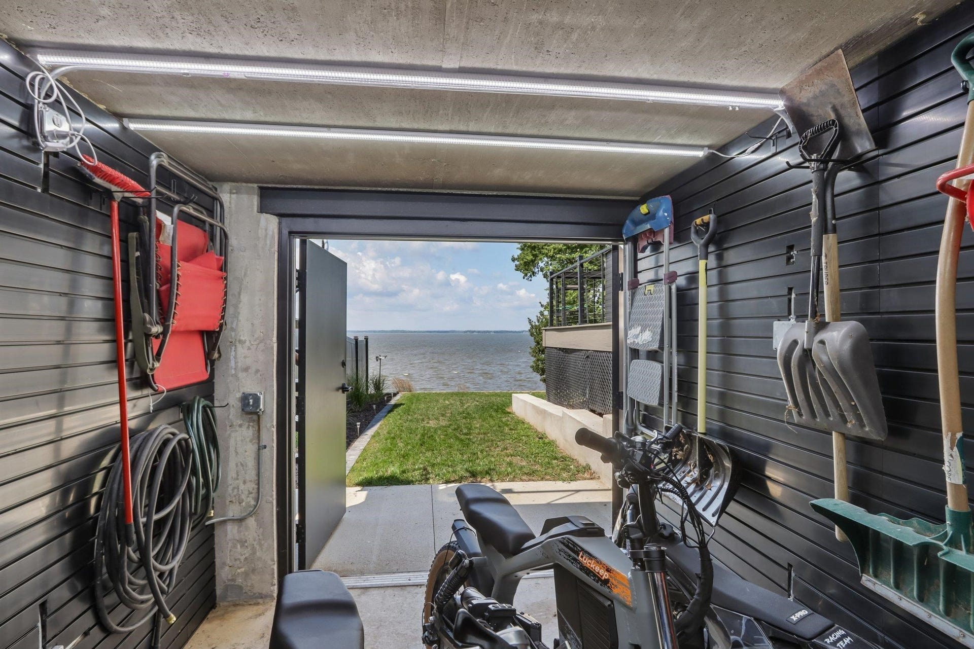 N1049 Vinnie Ha Ha Road, Koshkonong, WI 53538-9507