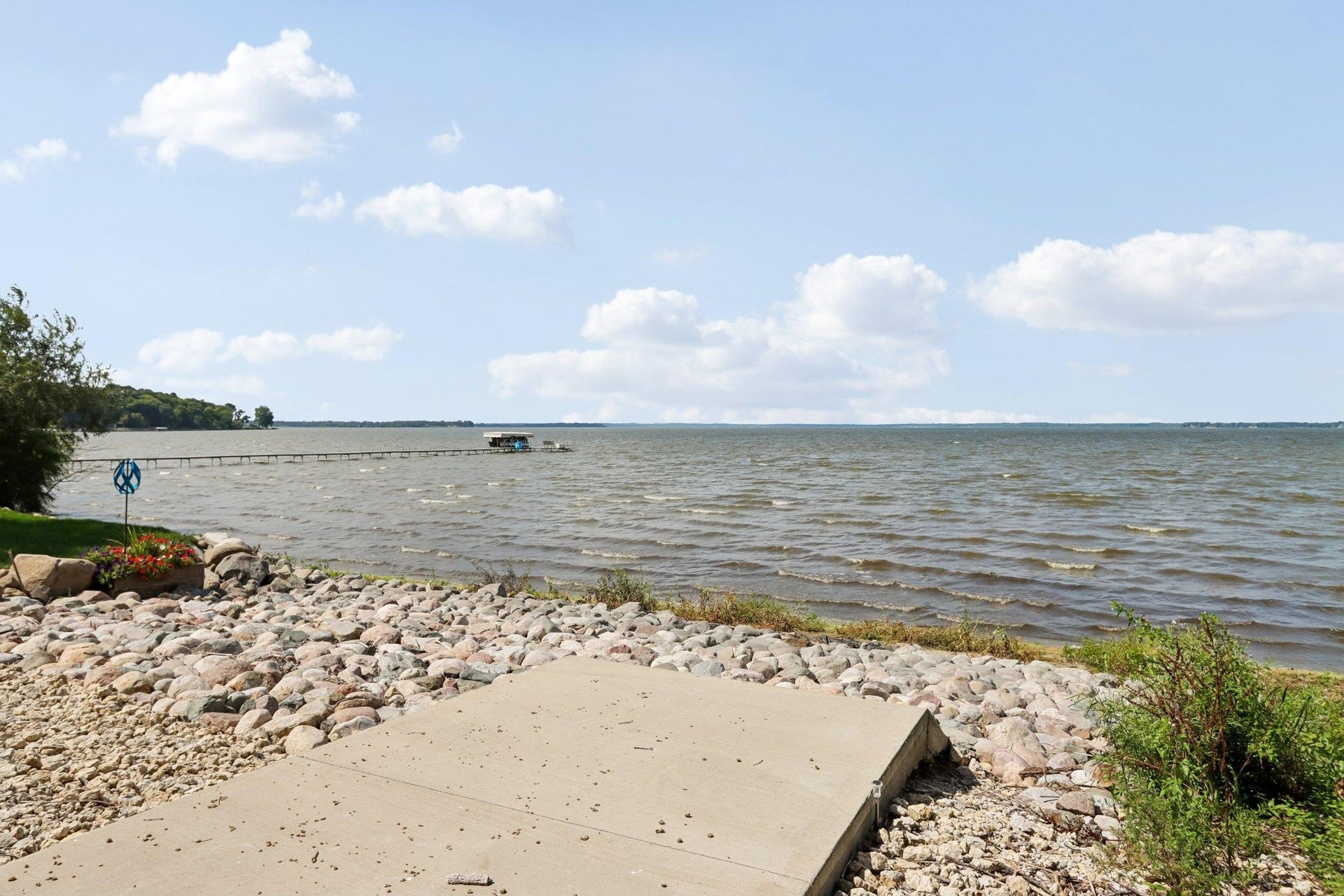 N1049 Vinnie Ha Ha Road, Koshkonong, WI 53538-9507