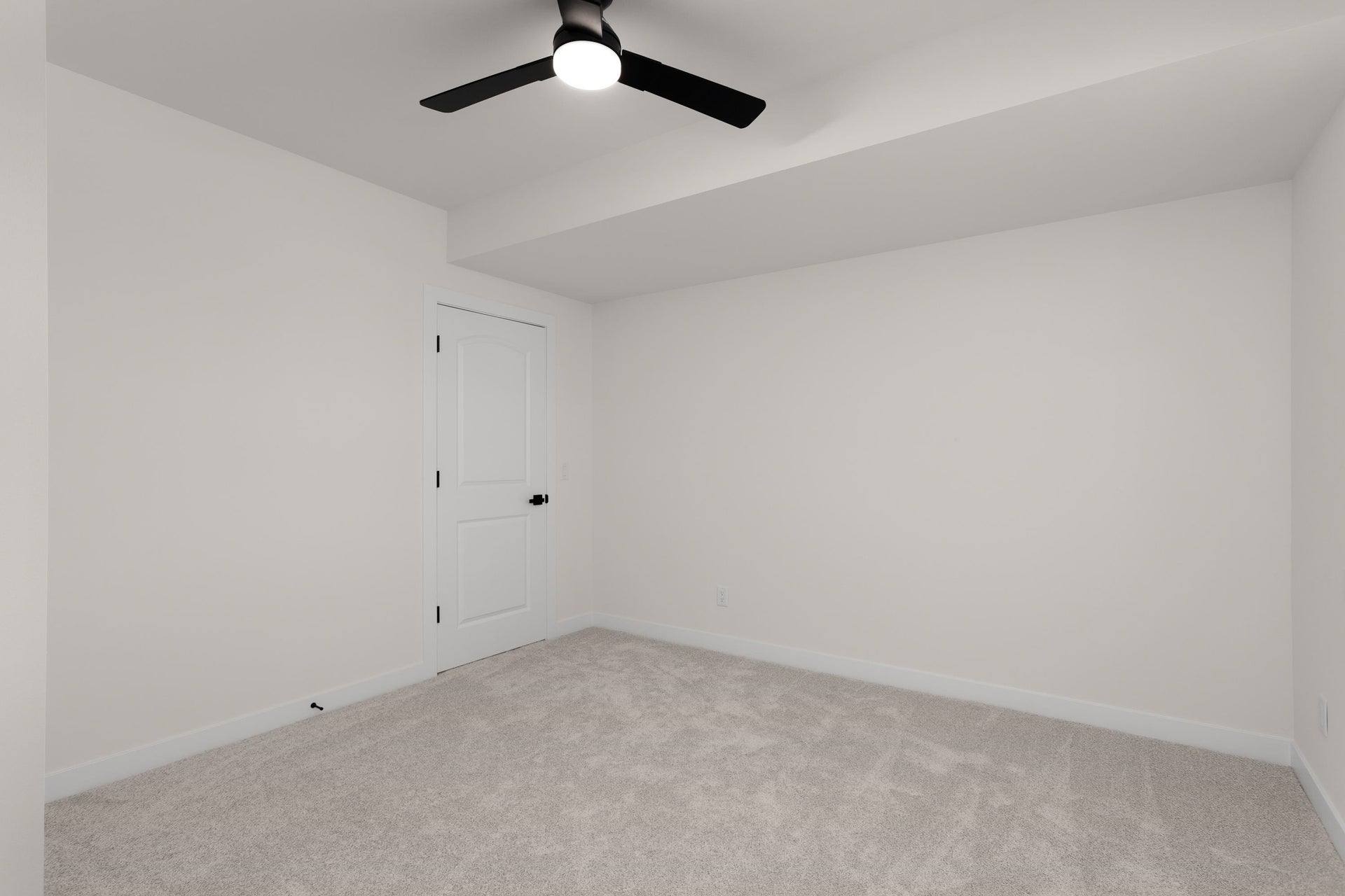 7184 Pfeil Bend, Bristol, WI 53590