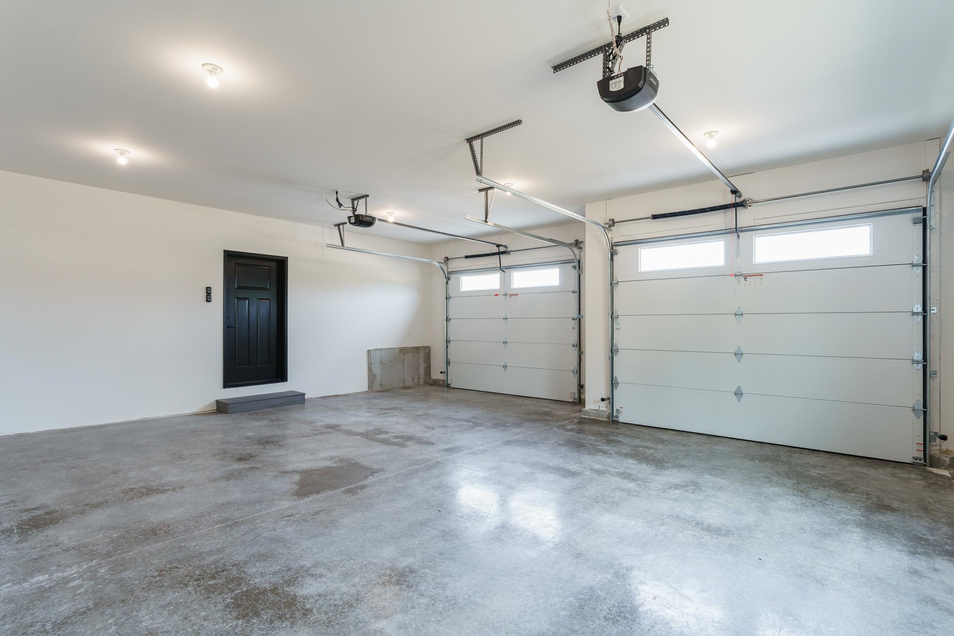 7184 Pfeil Bend, Bristol, WI 53590
