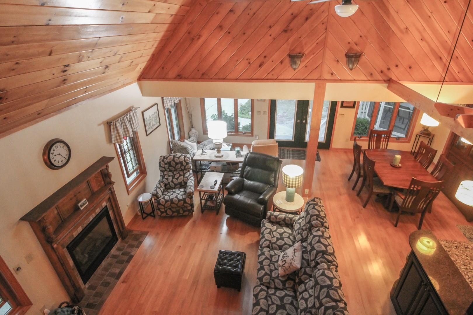 W9056 Ripley Road, Oakland, WI 53523