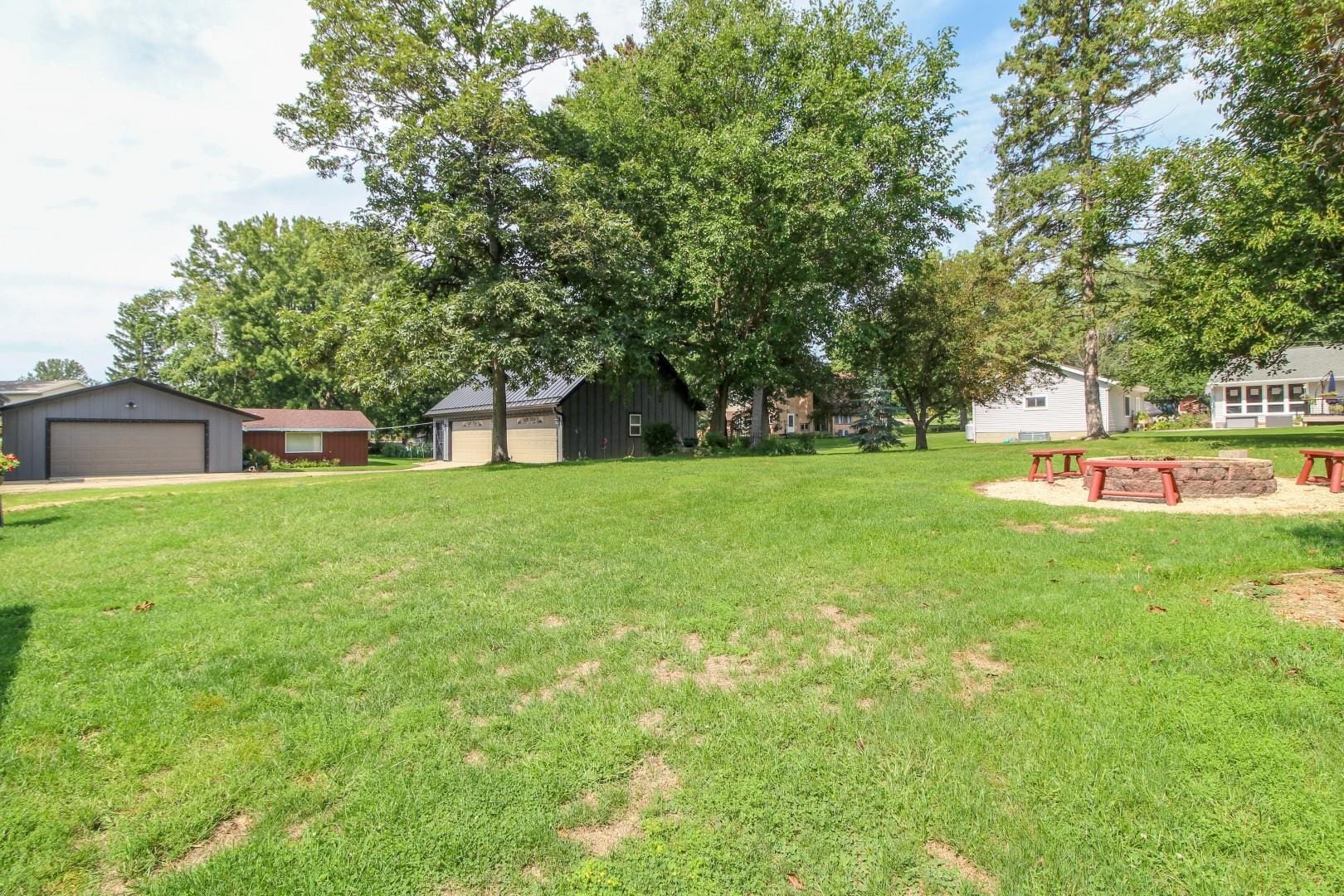 W9056 Ripley Road, Oakland, WI 53523