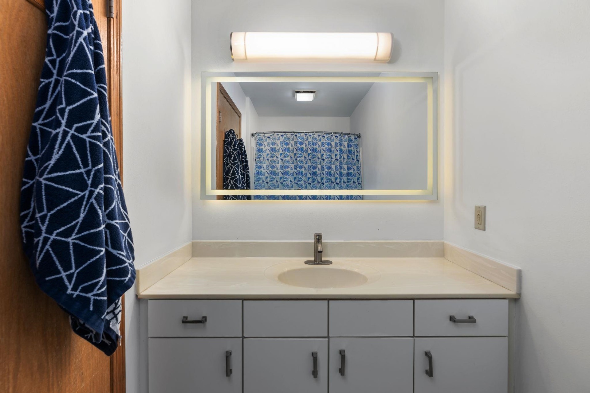 438 Cherry Hill Drive, Madison, WI 53717