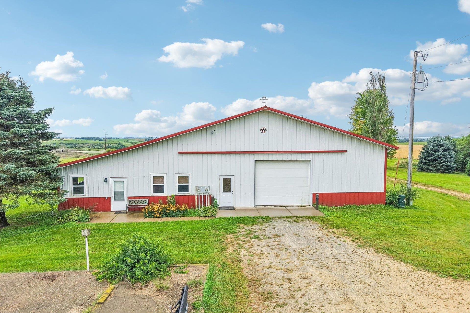 8879 County Road Id, Brigham, WI 53517