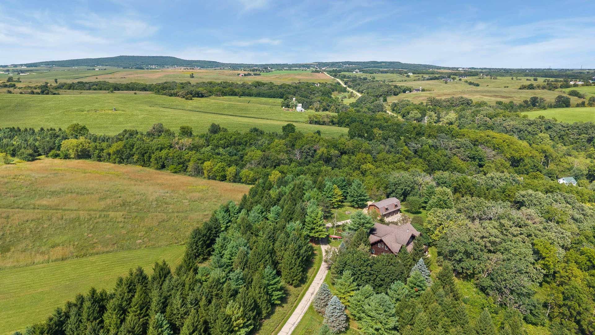 2195 County Road Z, Blue Mounds, WI 53517