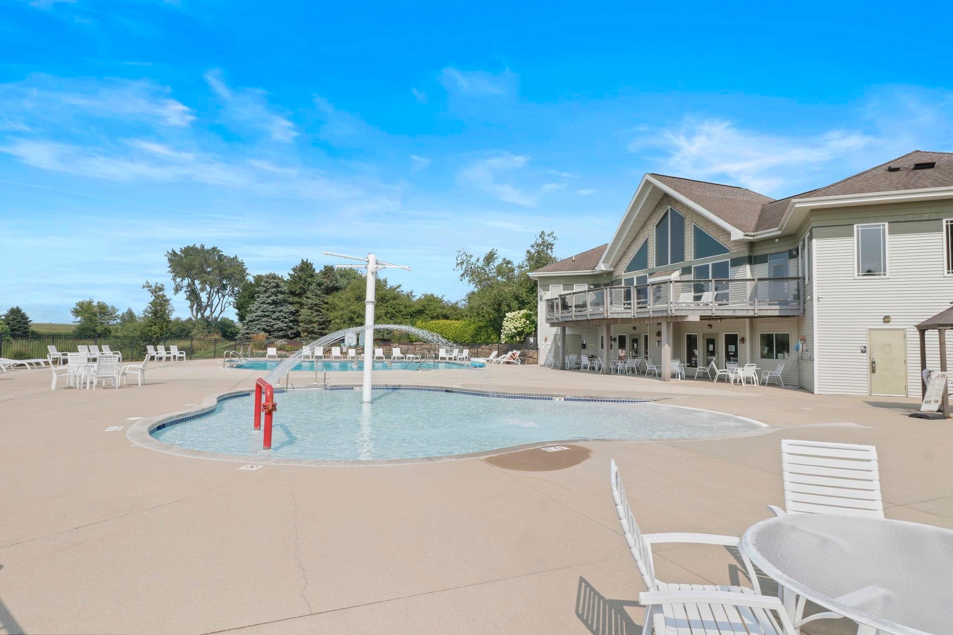 913 Countryside Crossing, Waunakee, WI 53597