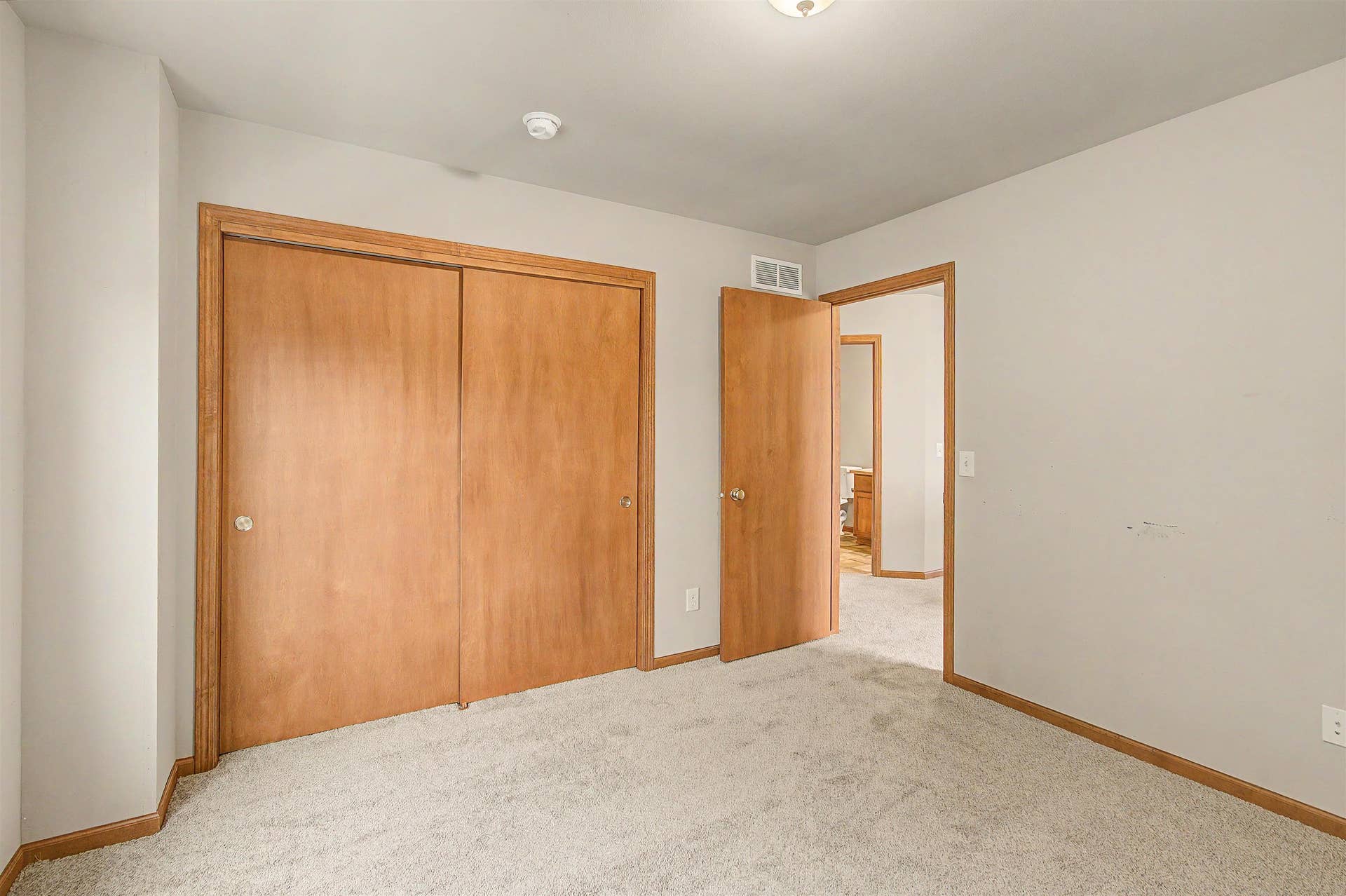 6115 Sledding Parkway, Madison, WI 53558