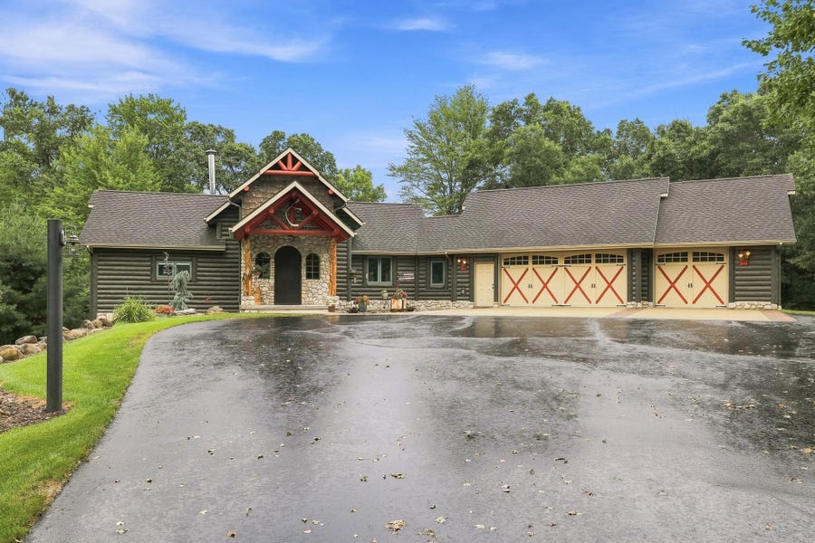 Property photo for 7473 Oesterle Lane, Sharon, WI