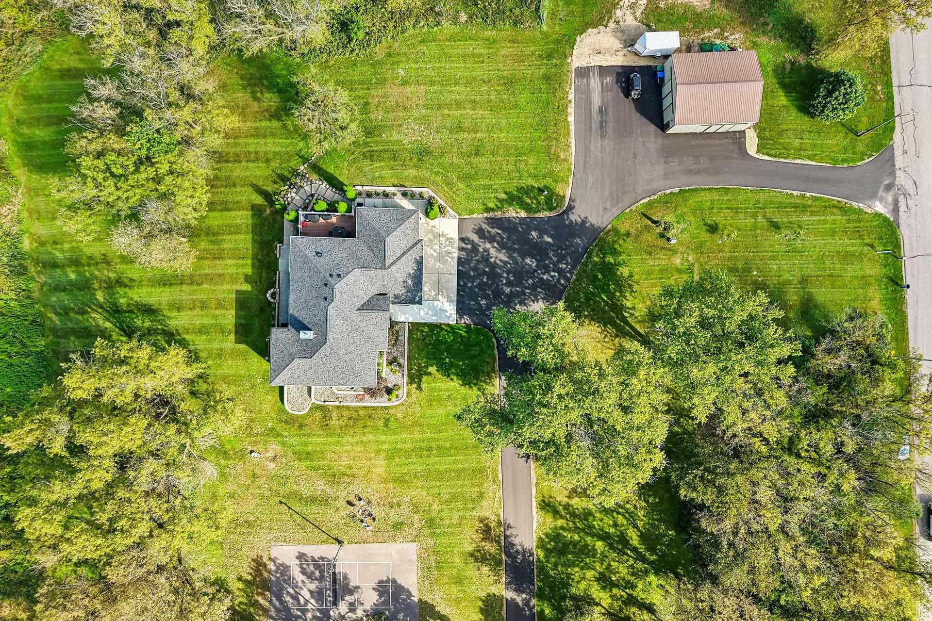 E9722 N Reedsburg Road, Delton, WI 53959