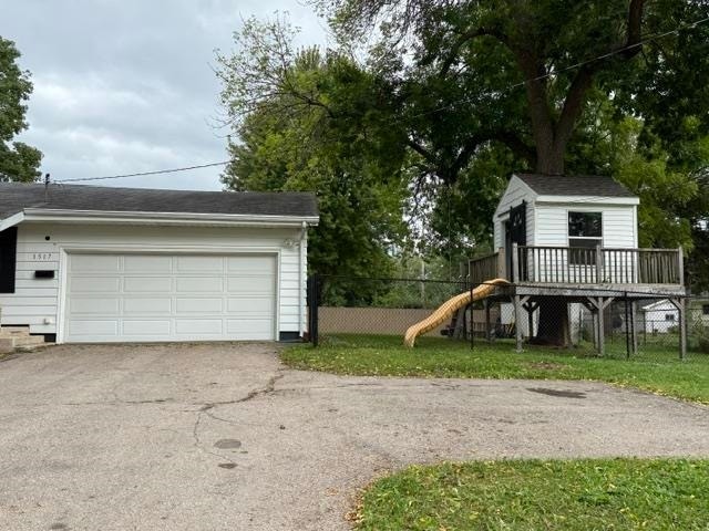 1517 Homberg Lane, Madison, WI 53716