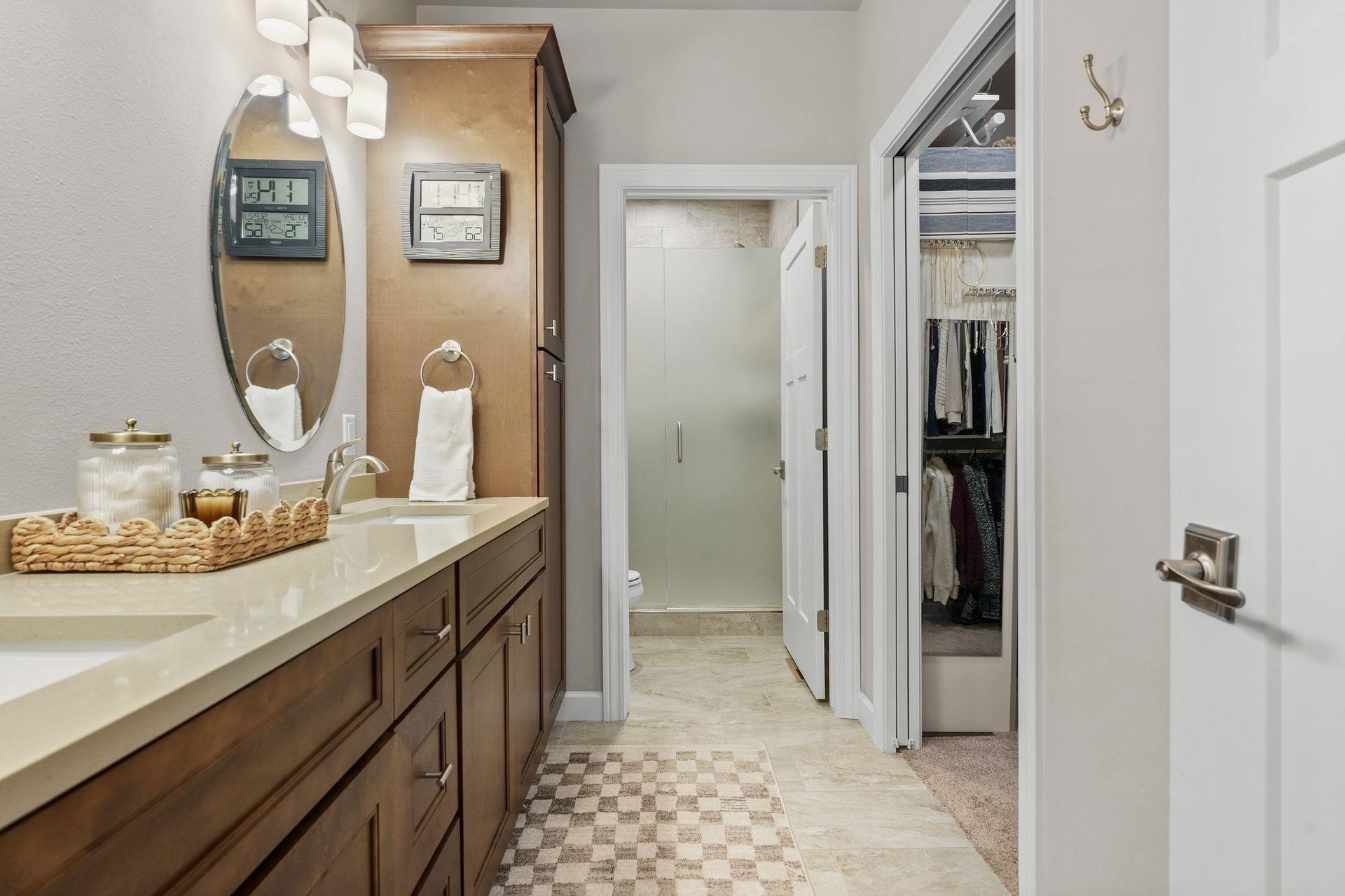 1320 Woodgrove Way, Sun Prairie, WI 53590