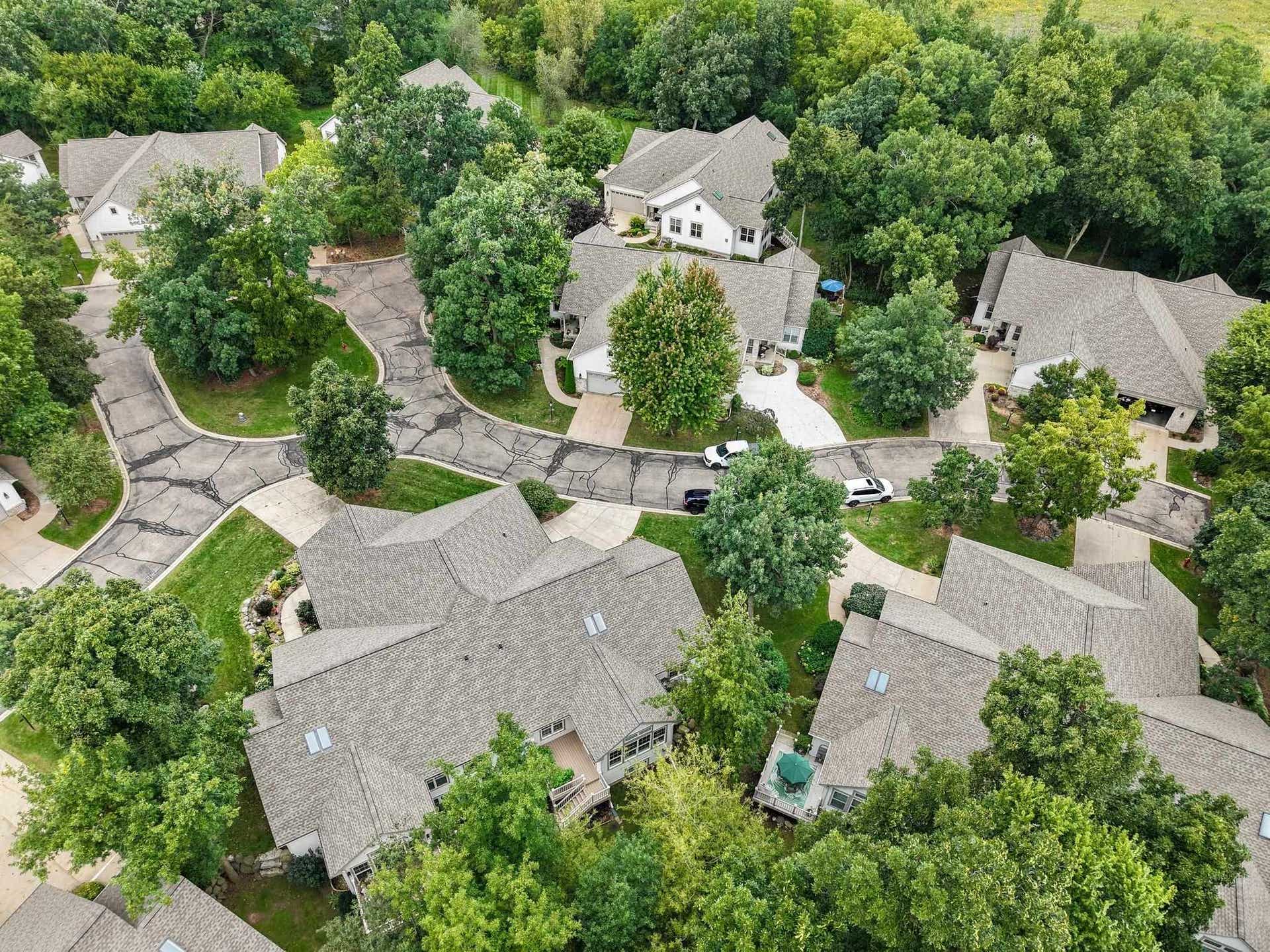 1320 Woodgrove Way, Sun Prairie, WI 53590