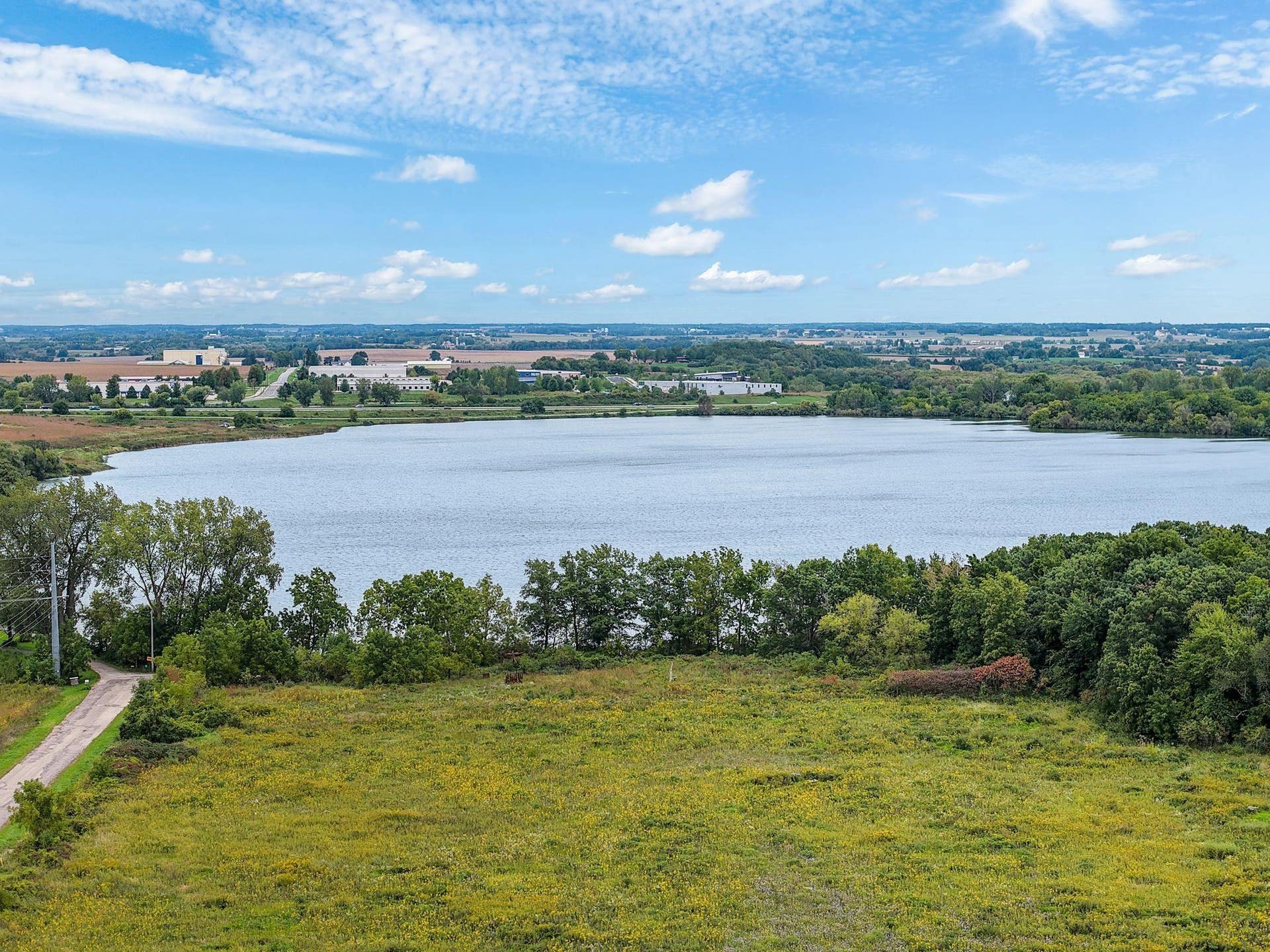 1320 Woodgrove Way, Sun Prairie, WI 53590