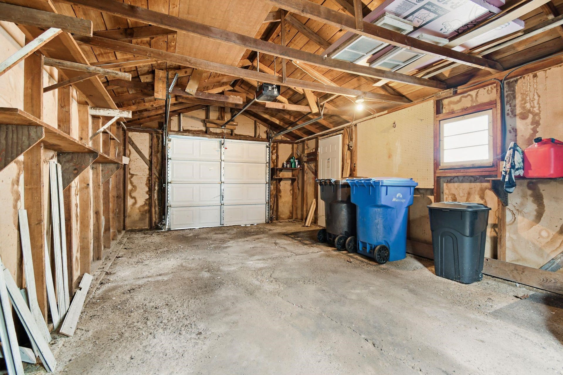 309 4th Street, Waunakee, WI 53597