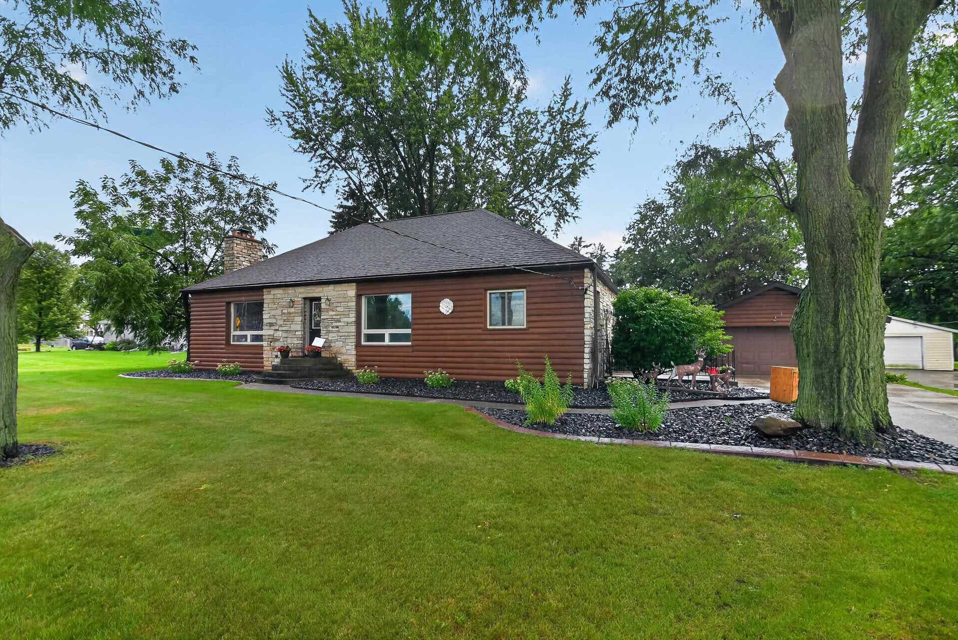 4347 Windsor Road, Windsor, WI 53598