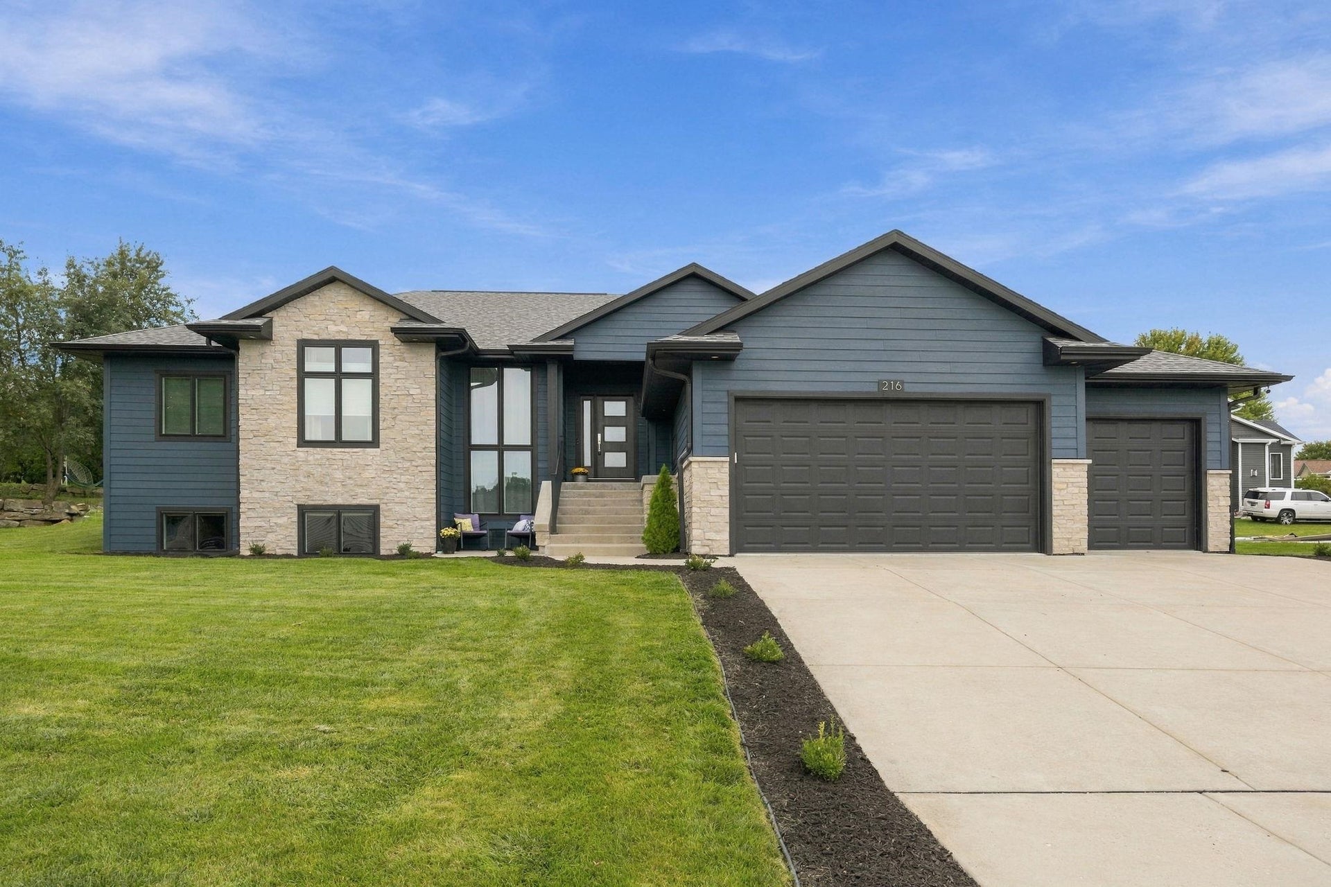 216 Ridge Creek Drive, Janesville, WI 53548