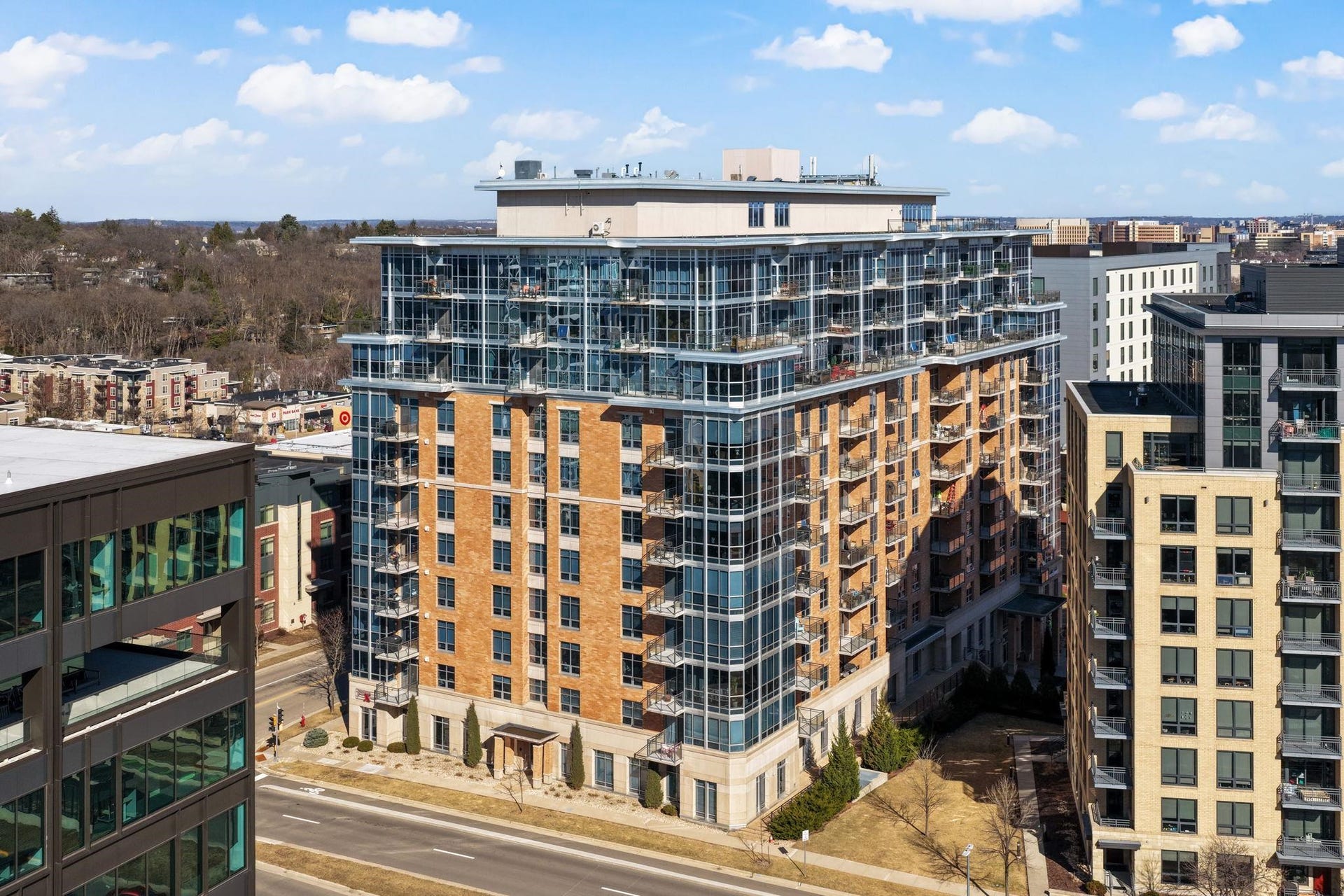 625 N Segoe Road, #412, Madison, WI 53705