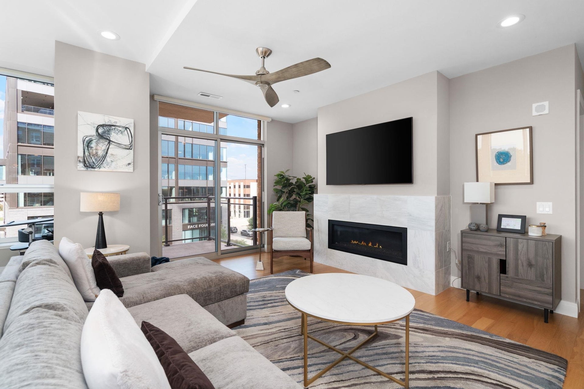 625 N Segoe Road, #412, Madison, WI 53705