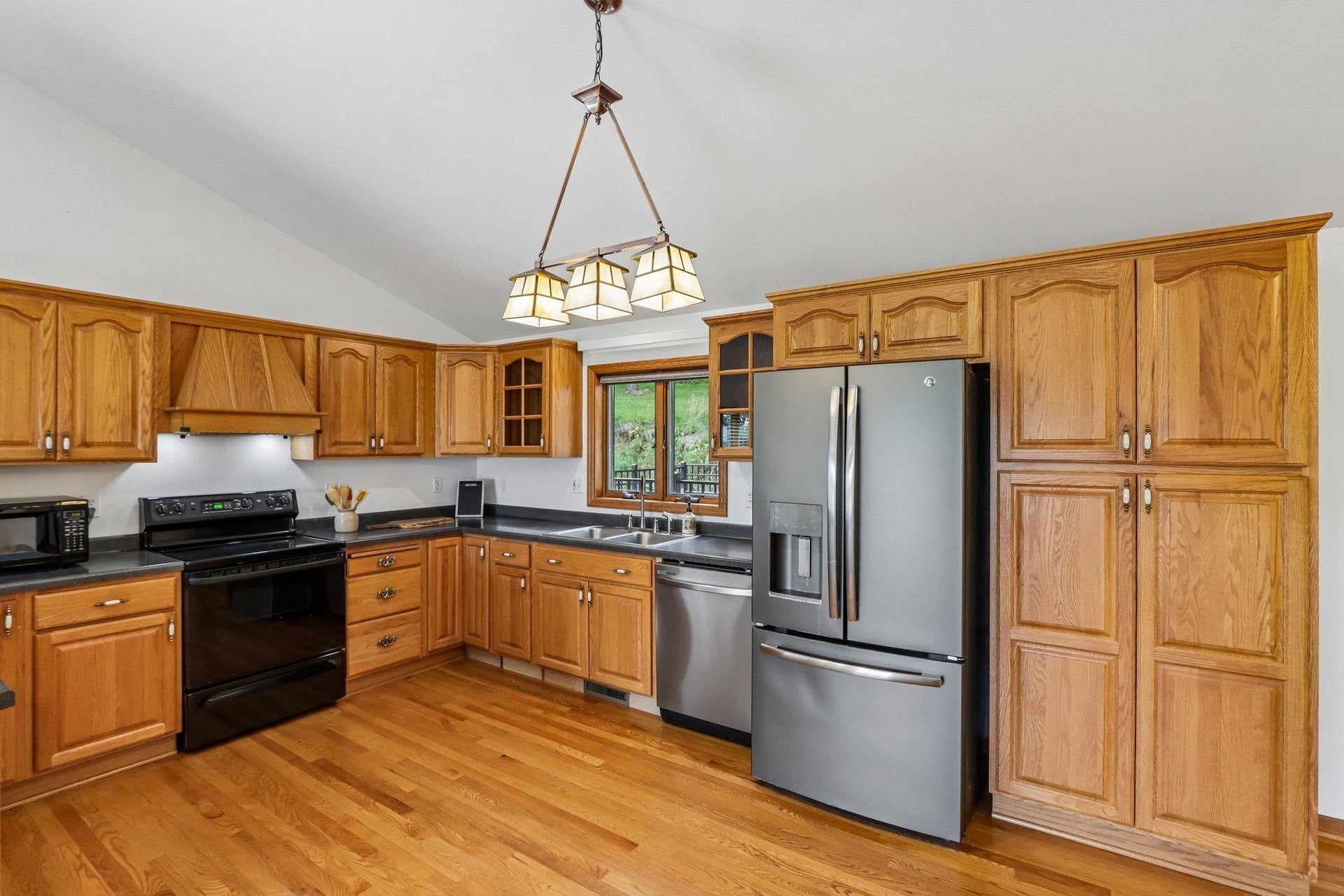N6485 Kroghville Road, Lake Mills, WI 53594