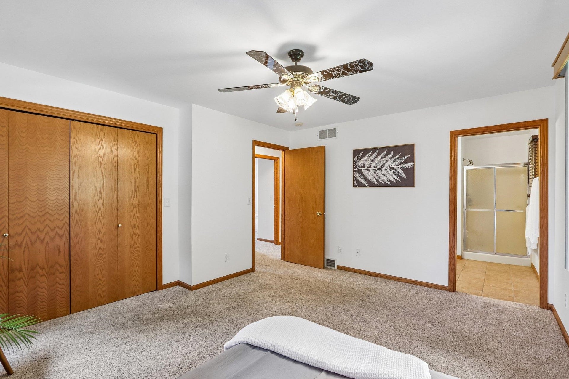 N6485 Kroghville Road, Lake Mills, WI 53594