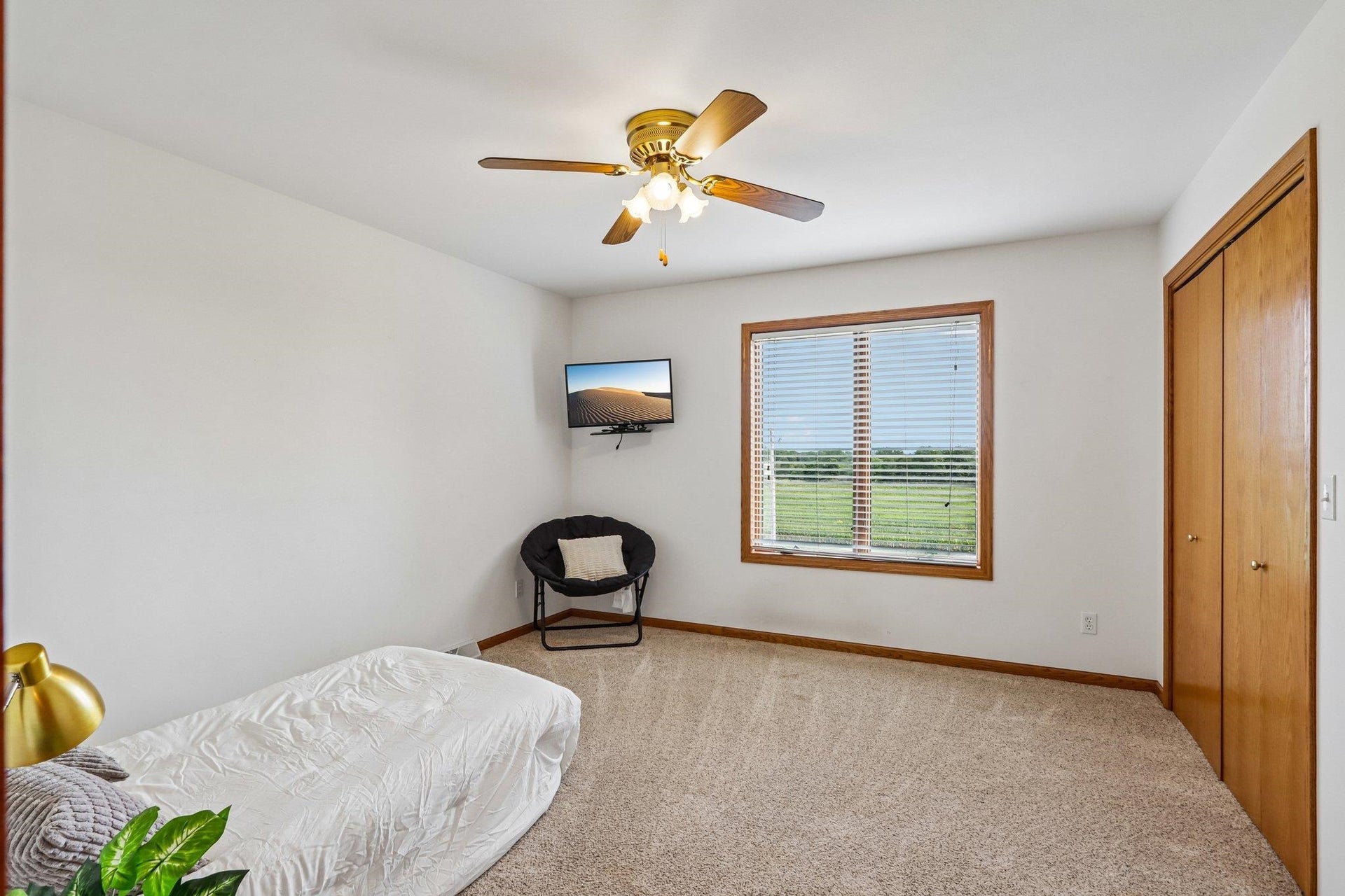 N6485 Kroghville Road, Lake Mills, WI 53594