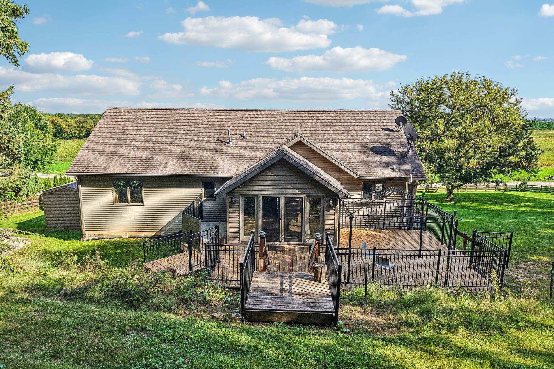 N6485 Kroghville Road, Lake Mills, WI 53594