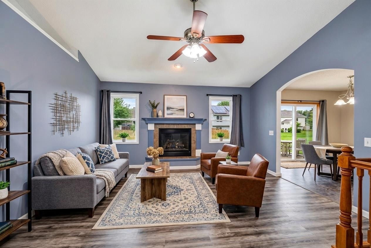 332 Sandridge Trail, Sun Prairie, WI 53590