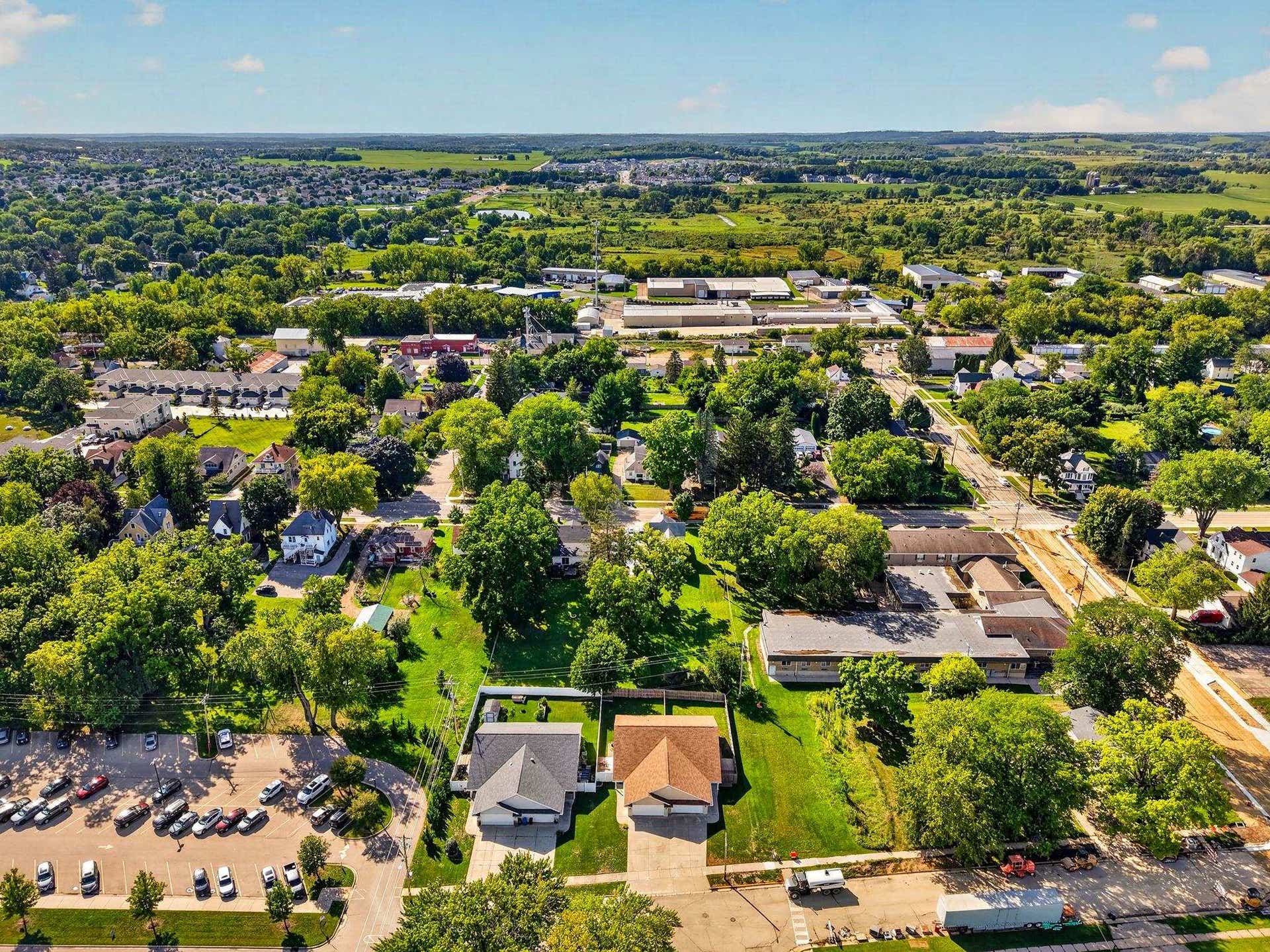 329 Soden Drive, Oregon, WI 53575