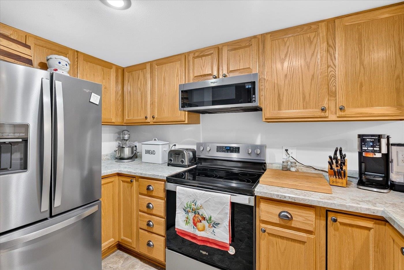3075 Wyndham Drive, Sun Prairie, WI 53590