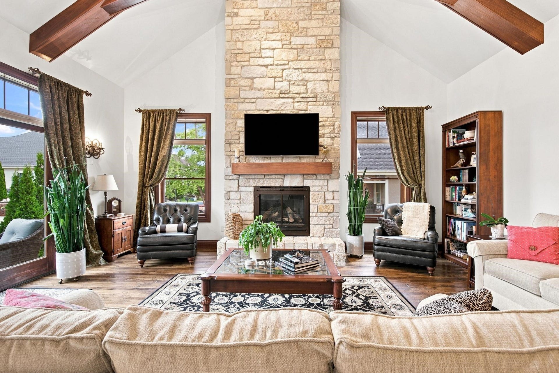 9077 Bentley Green, Madison, WI 53593