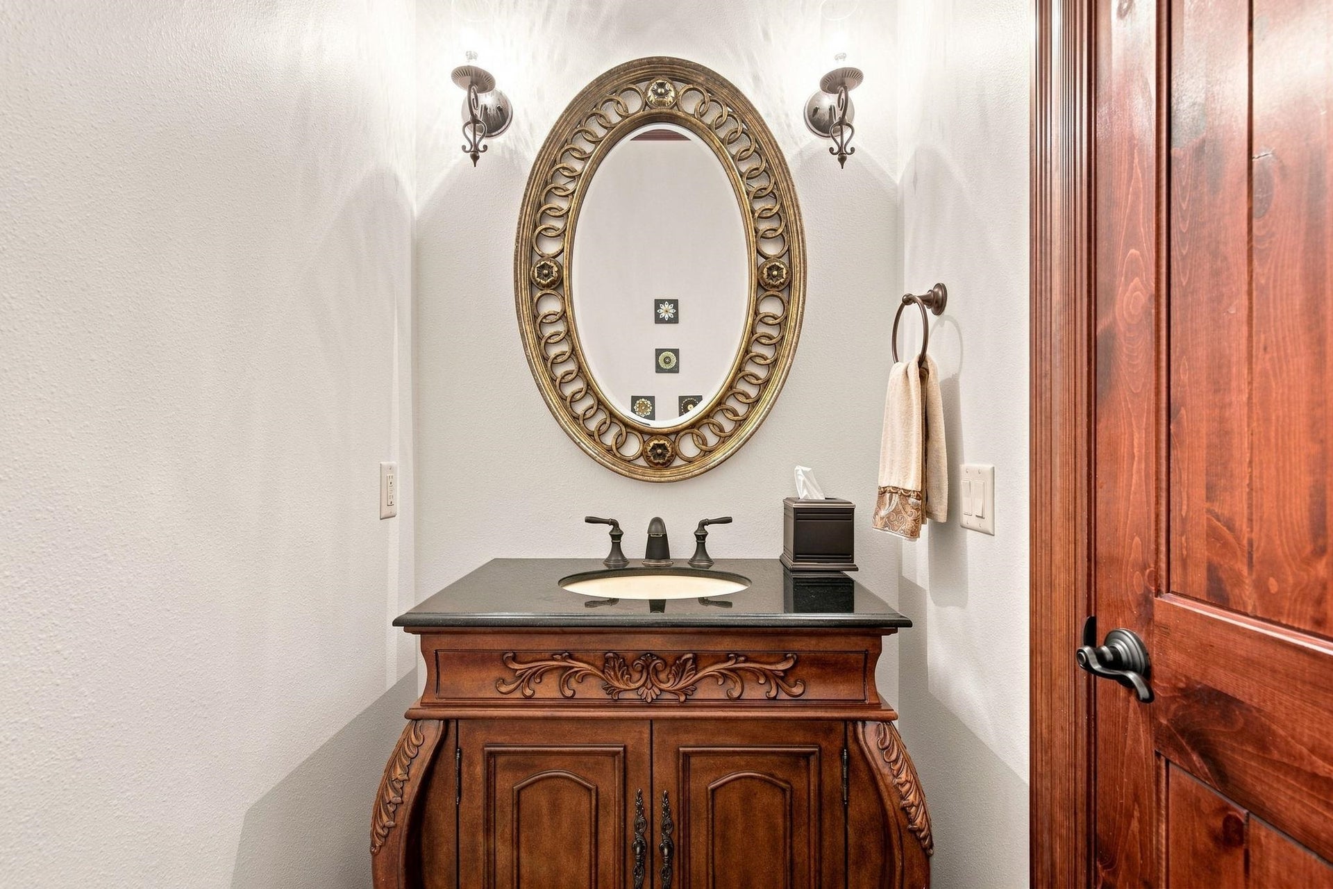 9077 Bentley Green, Madison, WI 53593