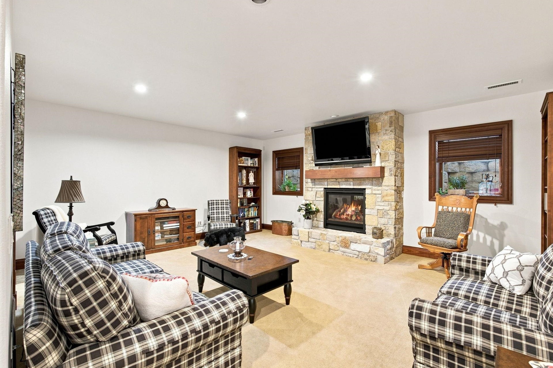 9077 Bentley Green, Madison, WI 53593