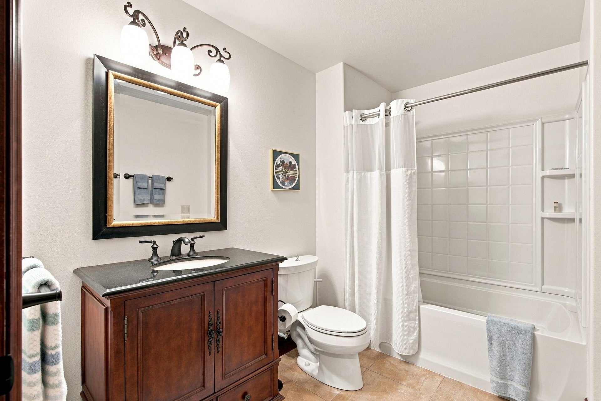 9077 Bentley Green, Madison, WI 53593