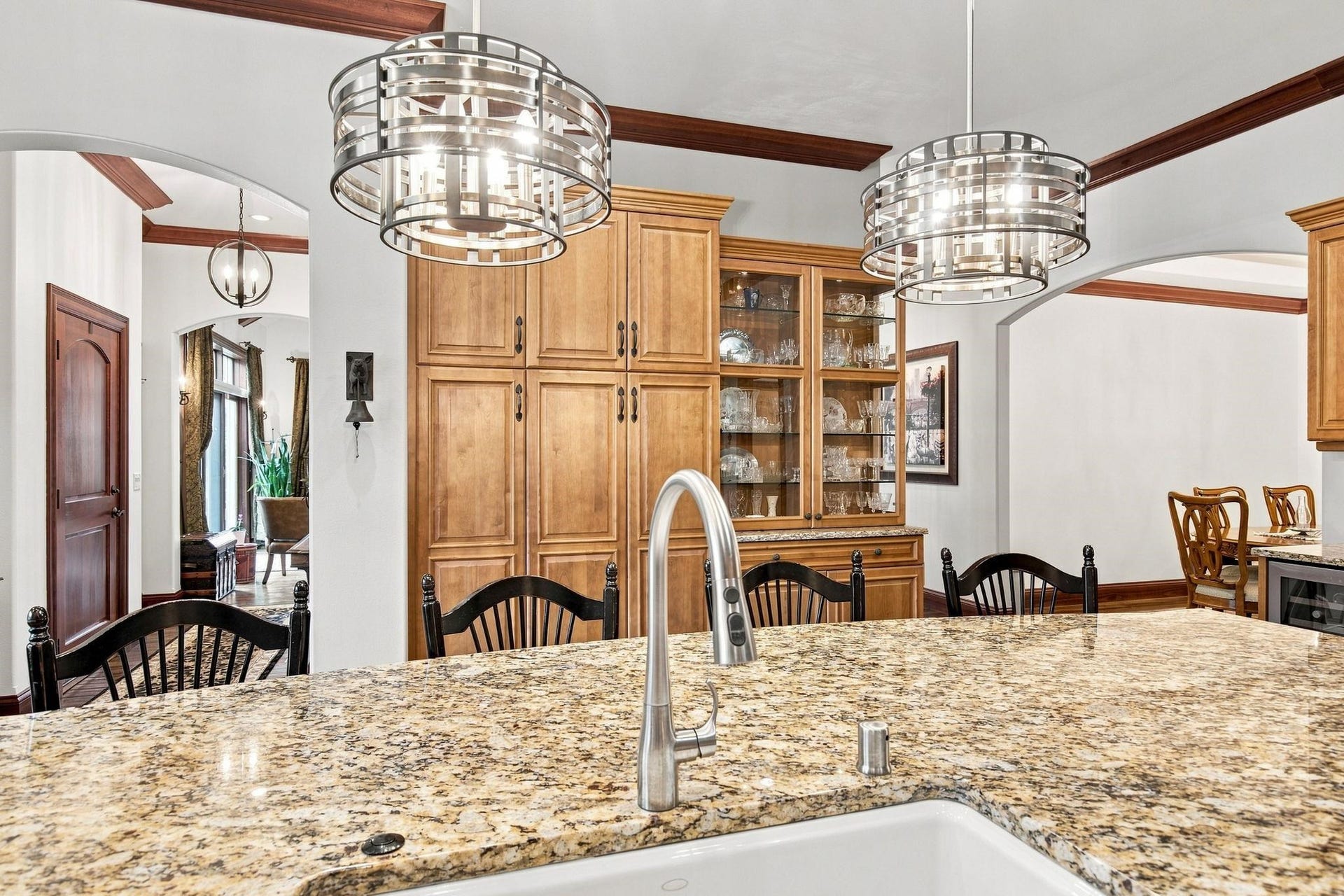 9077 Bentley Green, Madison, WI 53593